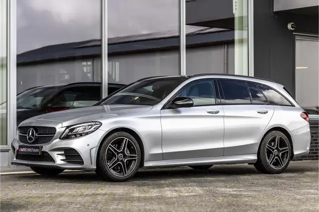 Mercedes-Benz C-Class view 15