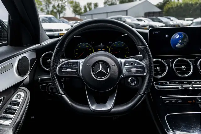 Mercedes-Benz C-Class view 7