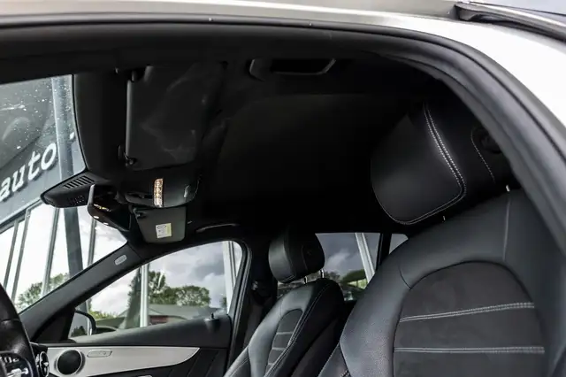 Mercedes-Benz C-Class view 14