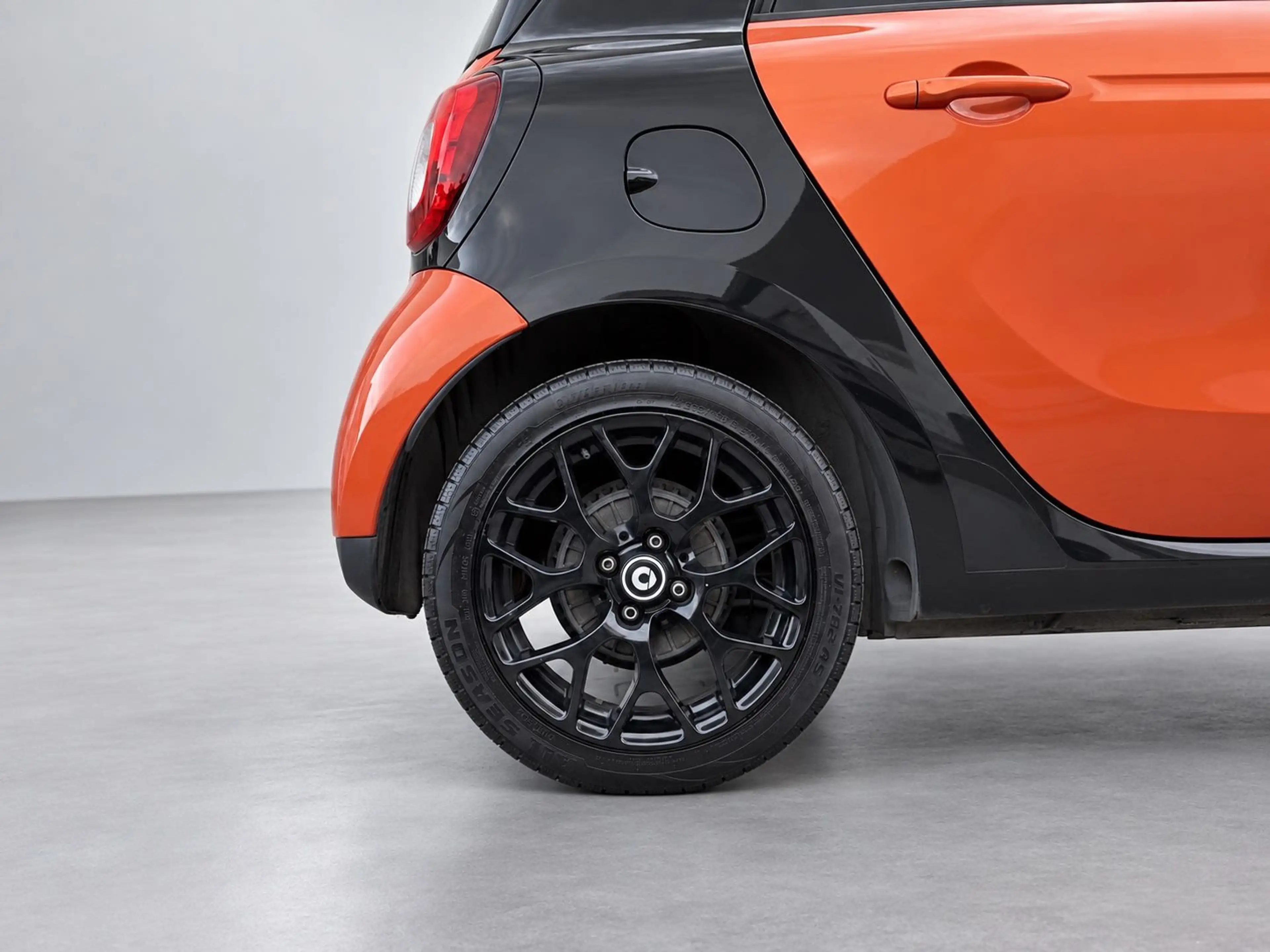 smart forFour Cabrio Navi Klima Sitzhz LMRäder 4Sesonr — photo 10