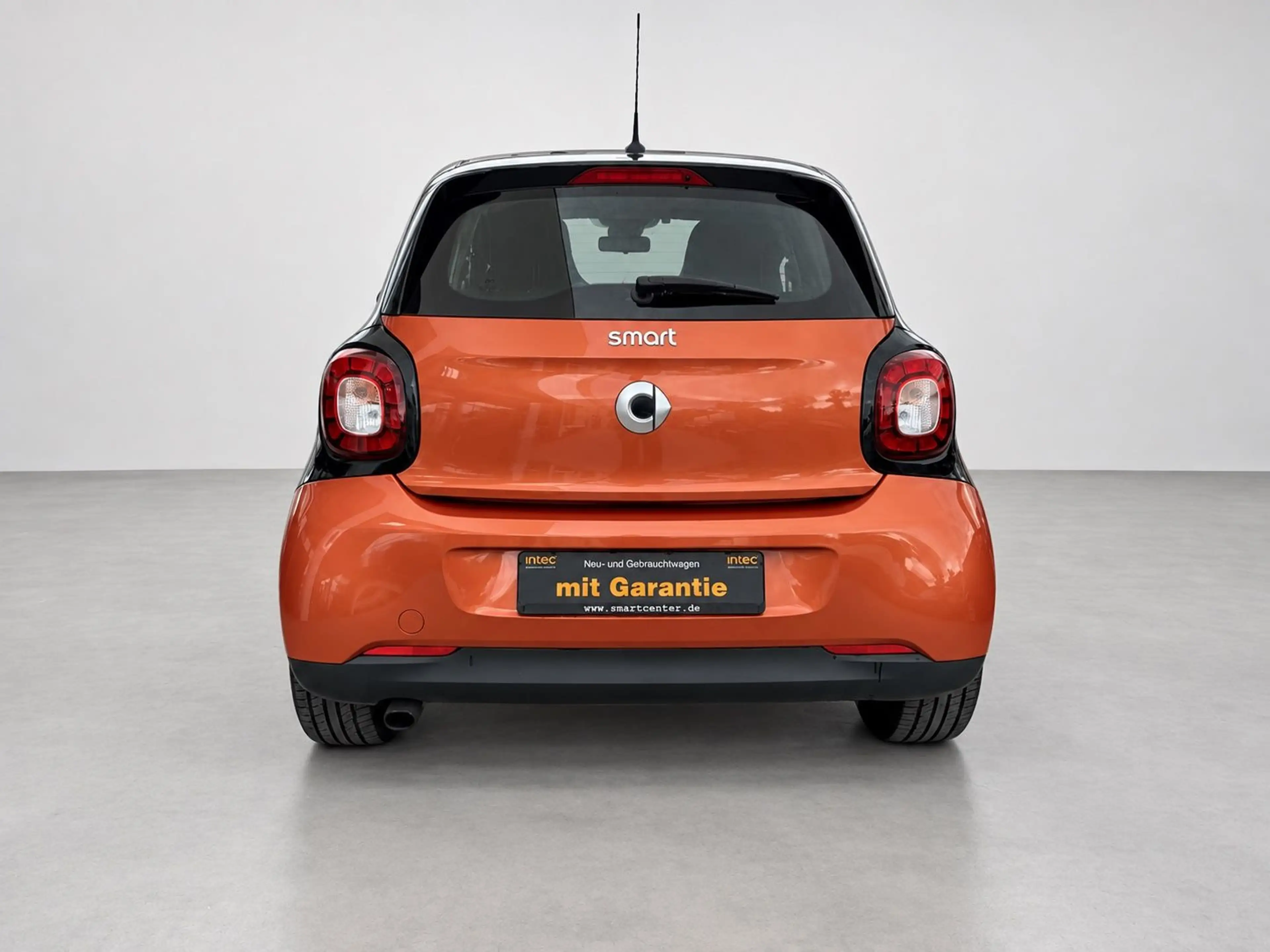 smart forFour Cabrio Navi Klima Sitzhz LMRäder 4Sesonr — photo 5