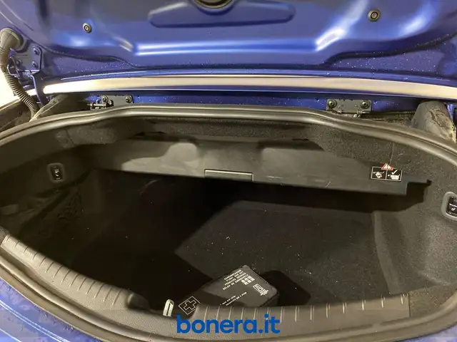 Mercedes-Benz CLE view 9