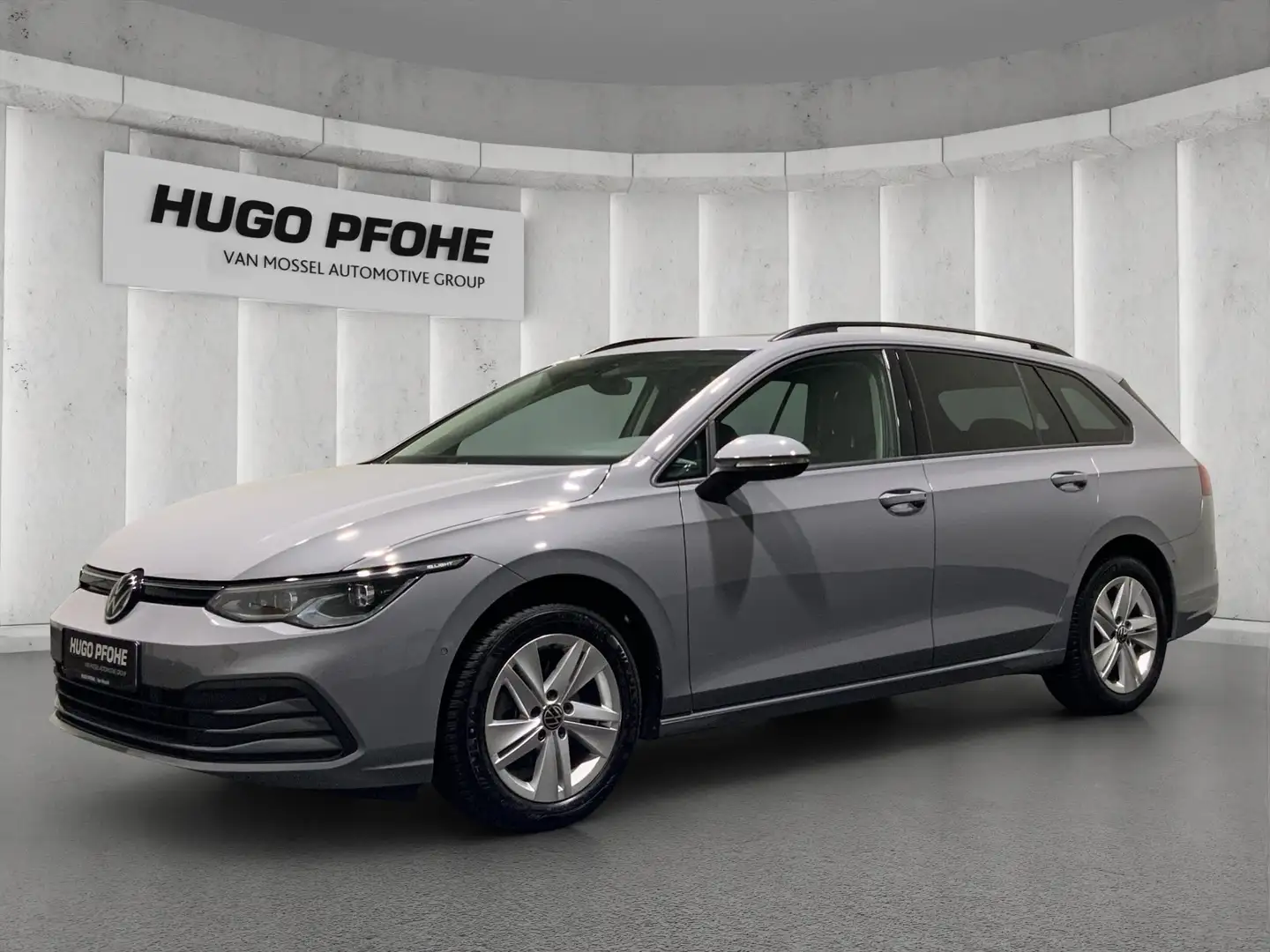 Volkswagen Golf VIII 1.0 TSI | ACC | GJR | RFK | MATRIX Grau - 1