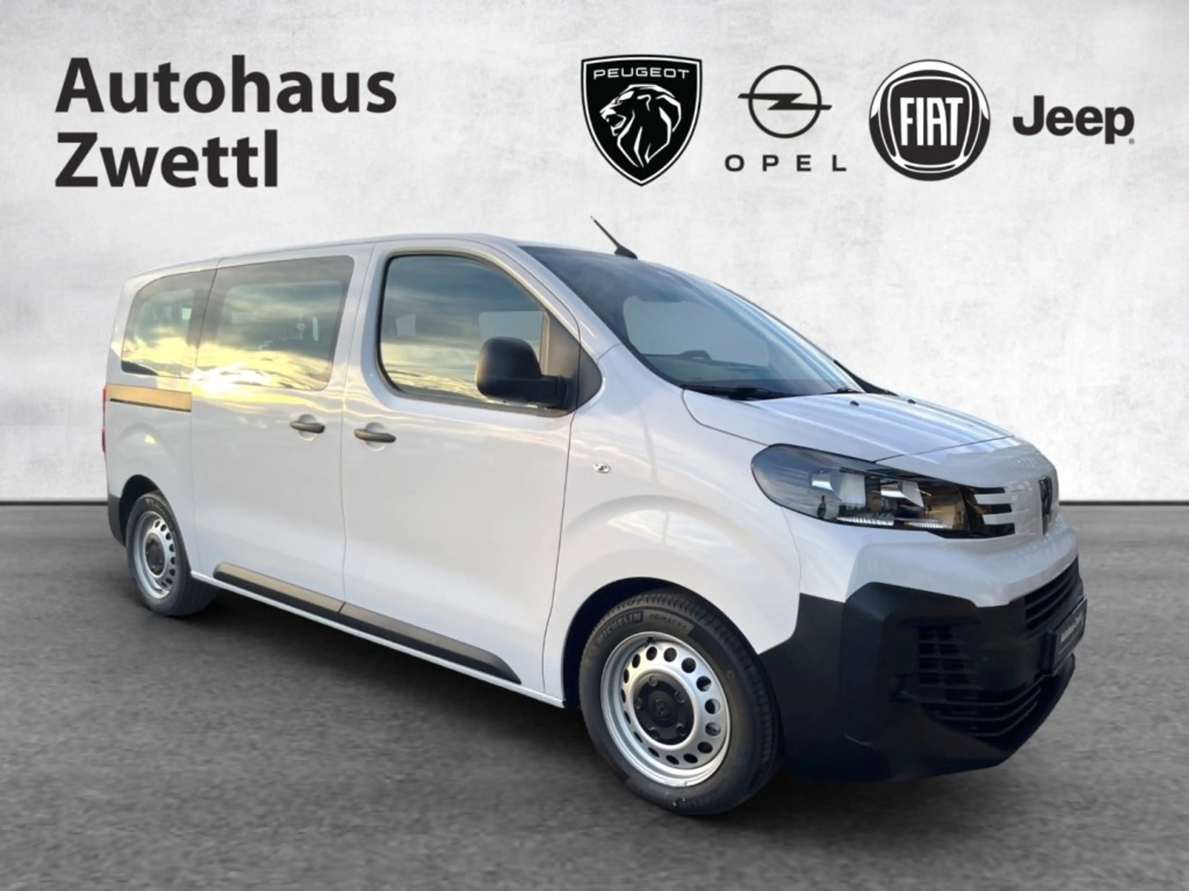 Peugeot Expert Kombi L2 BHDI 180 EAT8 8-Sitze — photo 8