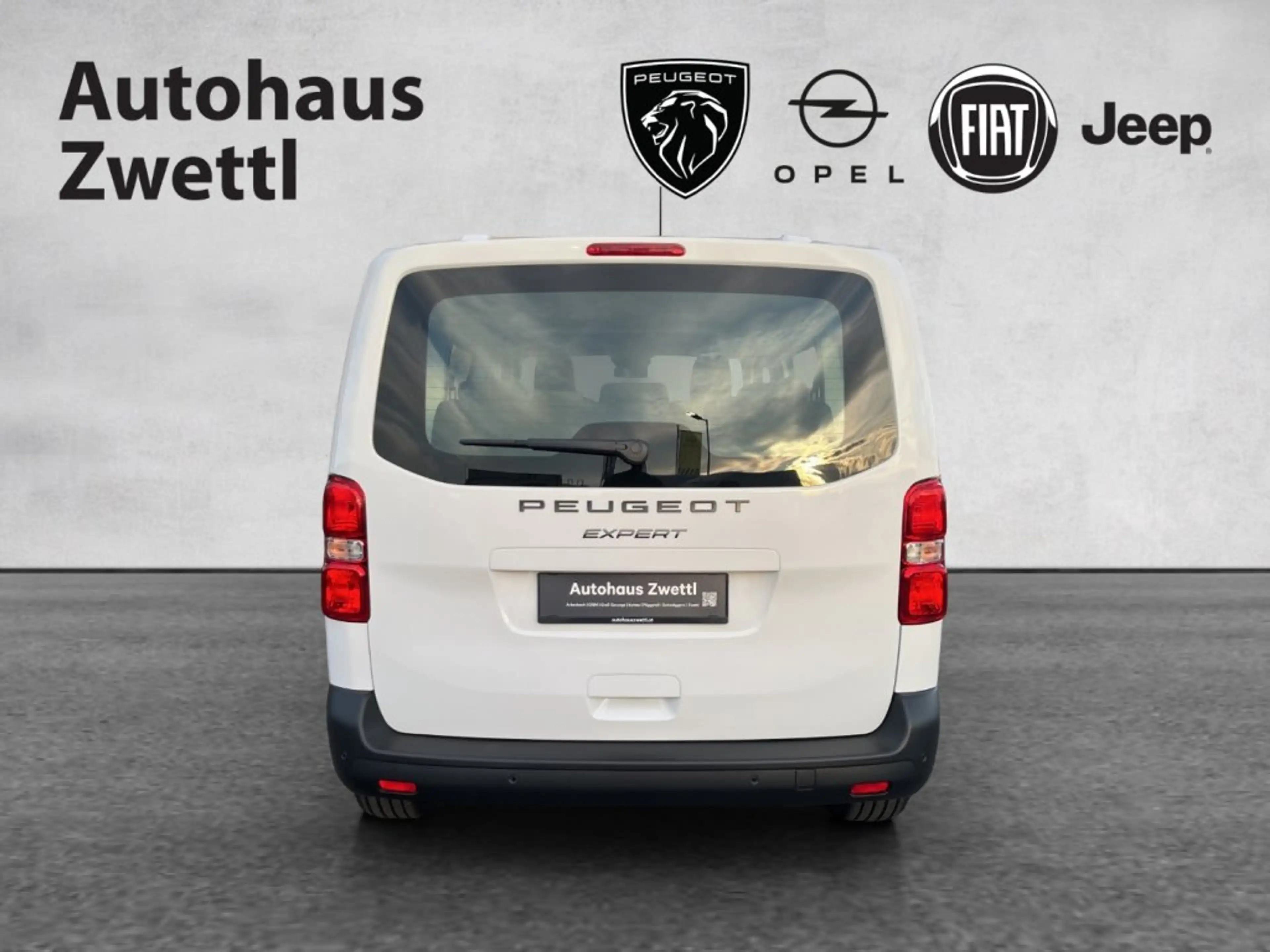 Peugeot Expert Kombi L2 BHDI 180 EAT8 8-Sitze — photo 5