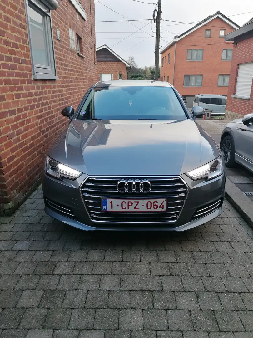 Audi A4 1.4 TFSI Gris - 1