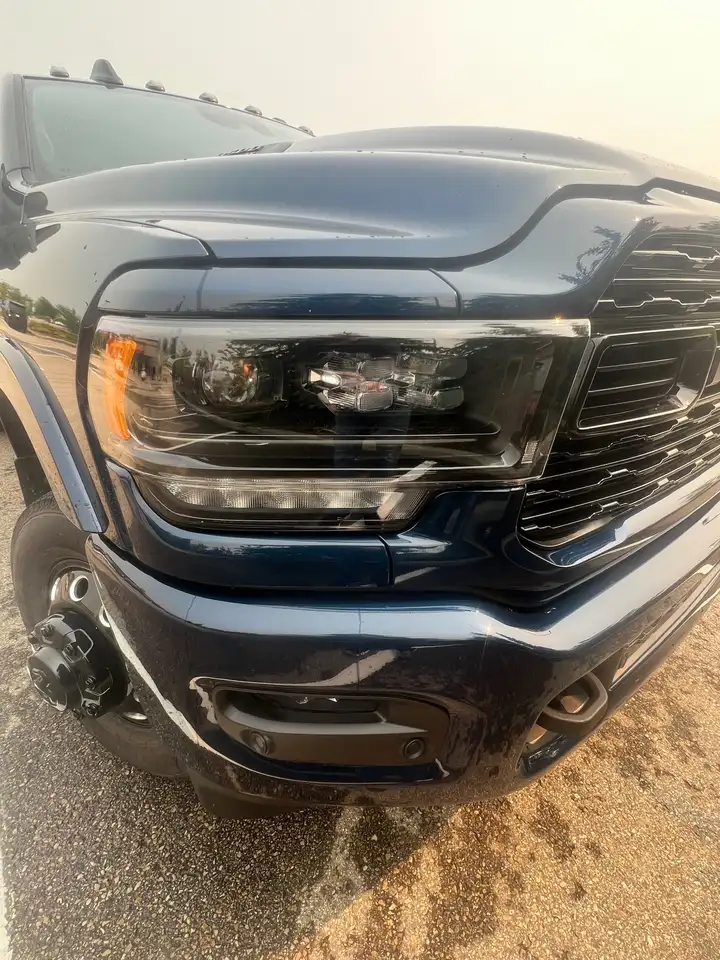 RAM 3500 снимка RAM 3500