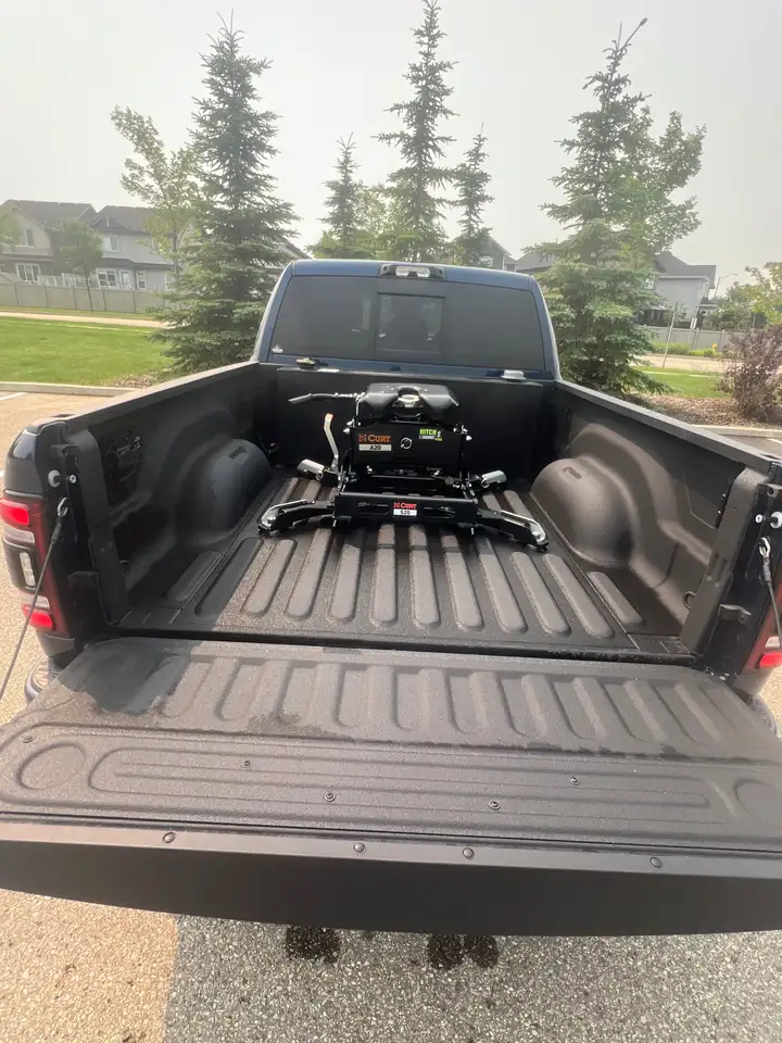 RAM 3500 снимка RAM 3500