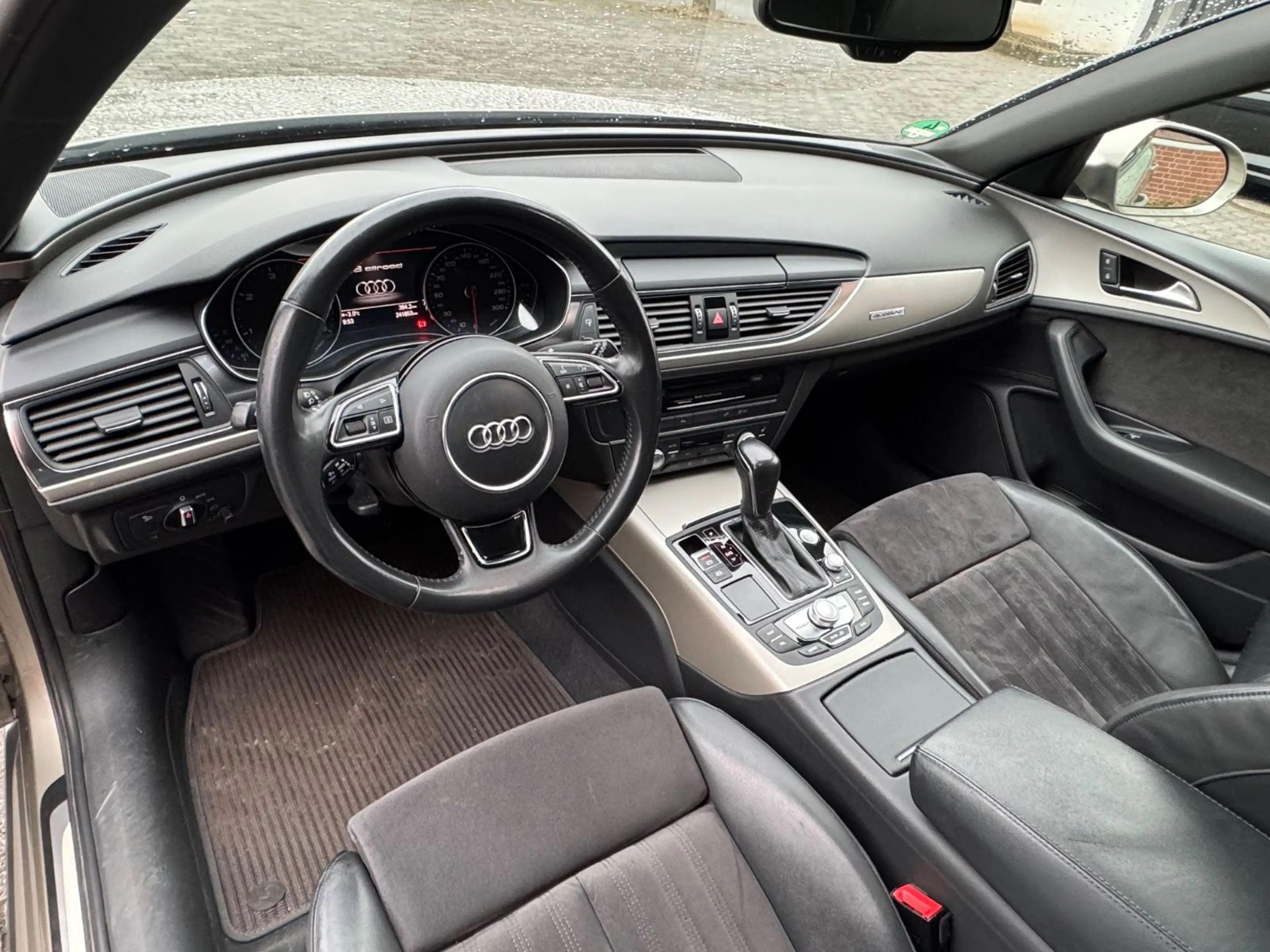 Audi A6 allroad *PANO*XENON*ALC*KAMERA*STHZ*SHZ*AHK* — photo 9