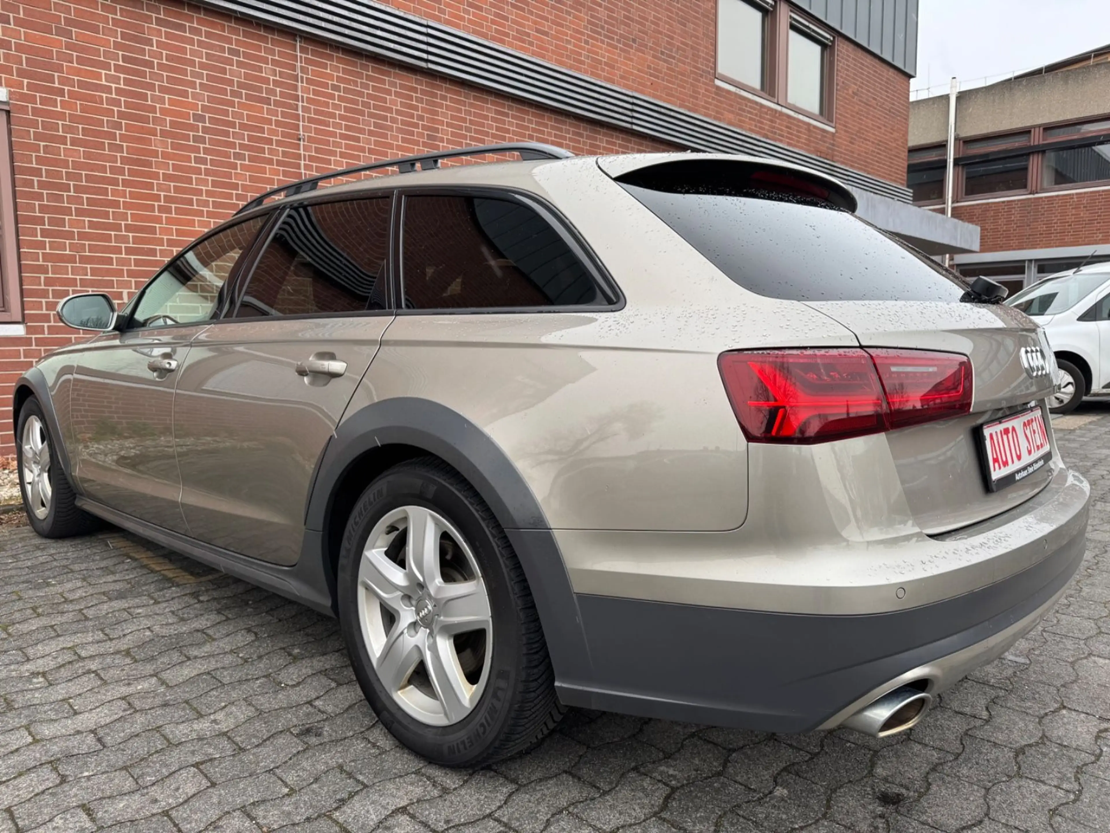 Audi A6 allroad *PANO*XENON*ALC*KAMERA*STHZ*SHZ*AHK* — photo 7