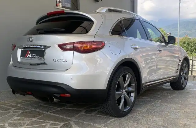 Infiniti QX70 FX37  GPL