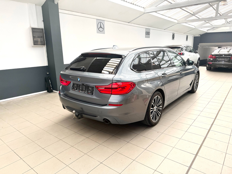 BMW 518 dA Touring Sport Edition "167.000Km" Carnet Complet BMW Euro 6d — photo 4