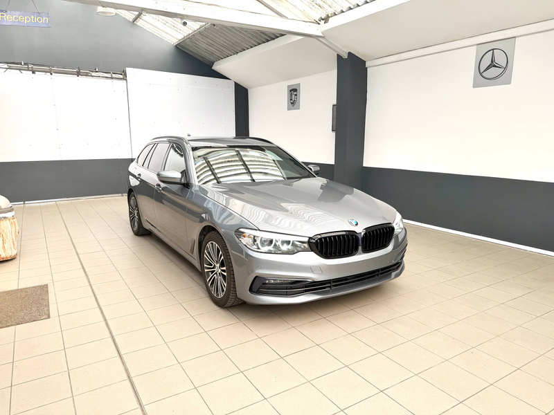 BMW 518 dA Touring Sport Edition "167.000Km" Carnet Complet BMW Euro 6d — photo 2