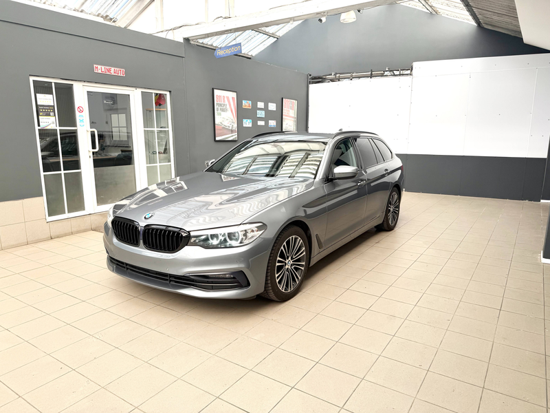 BMW 518 dA Touring Sport Edition "167.000Km" Carnet Complet BMW Euro 6d — photo 3