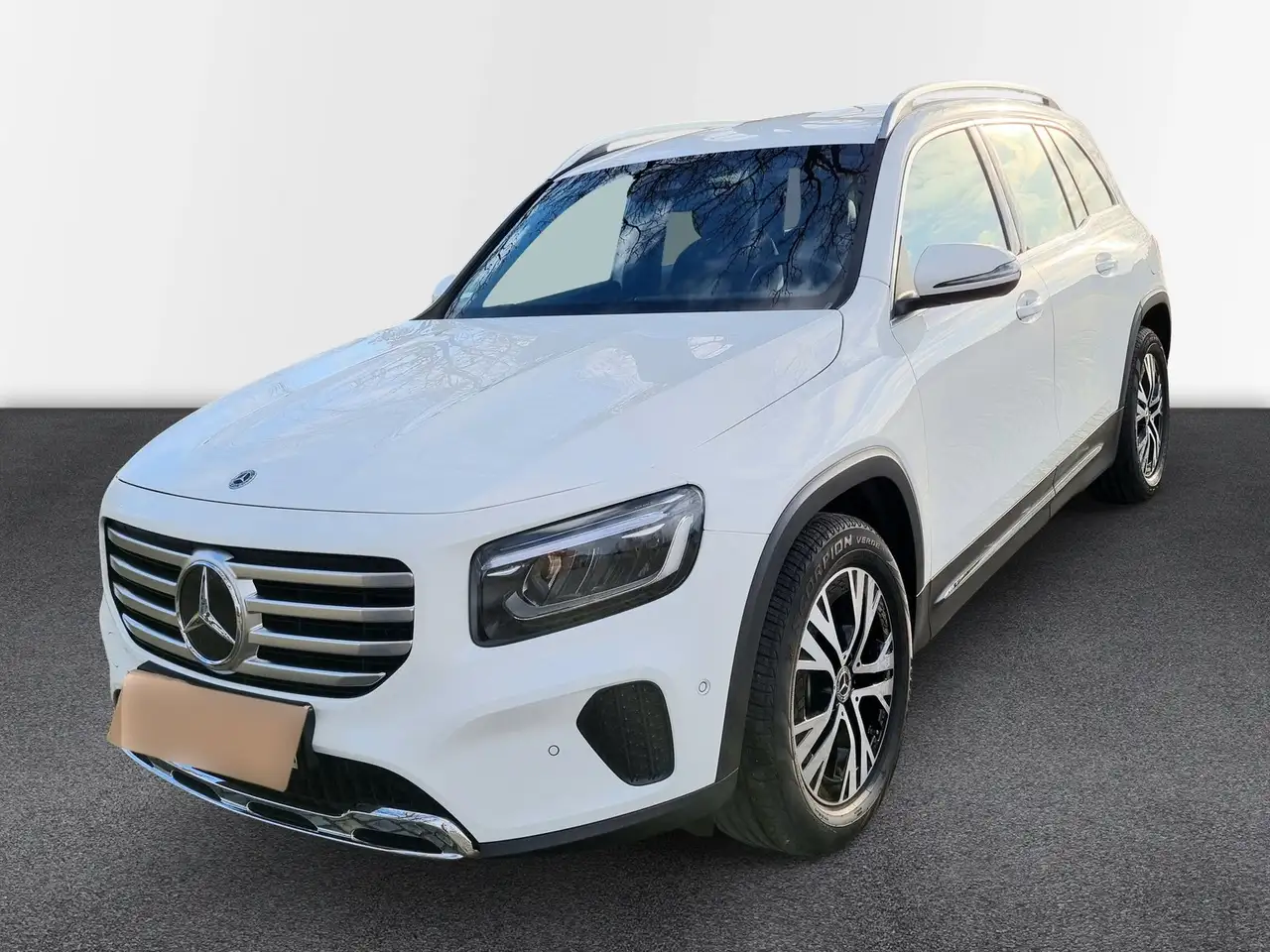 Mercedes-Benz GLB 200 NAV MBUX LED TEMP TOUCHPAD SHZ PDC APA SOMMER