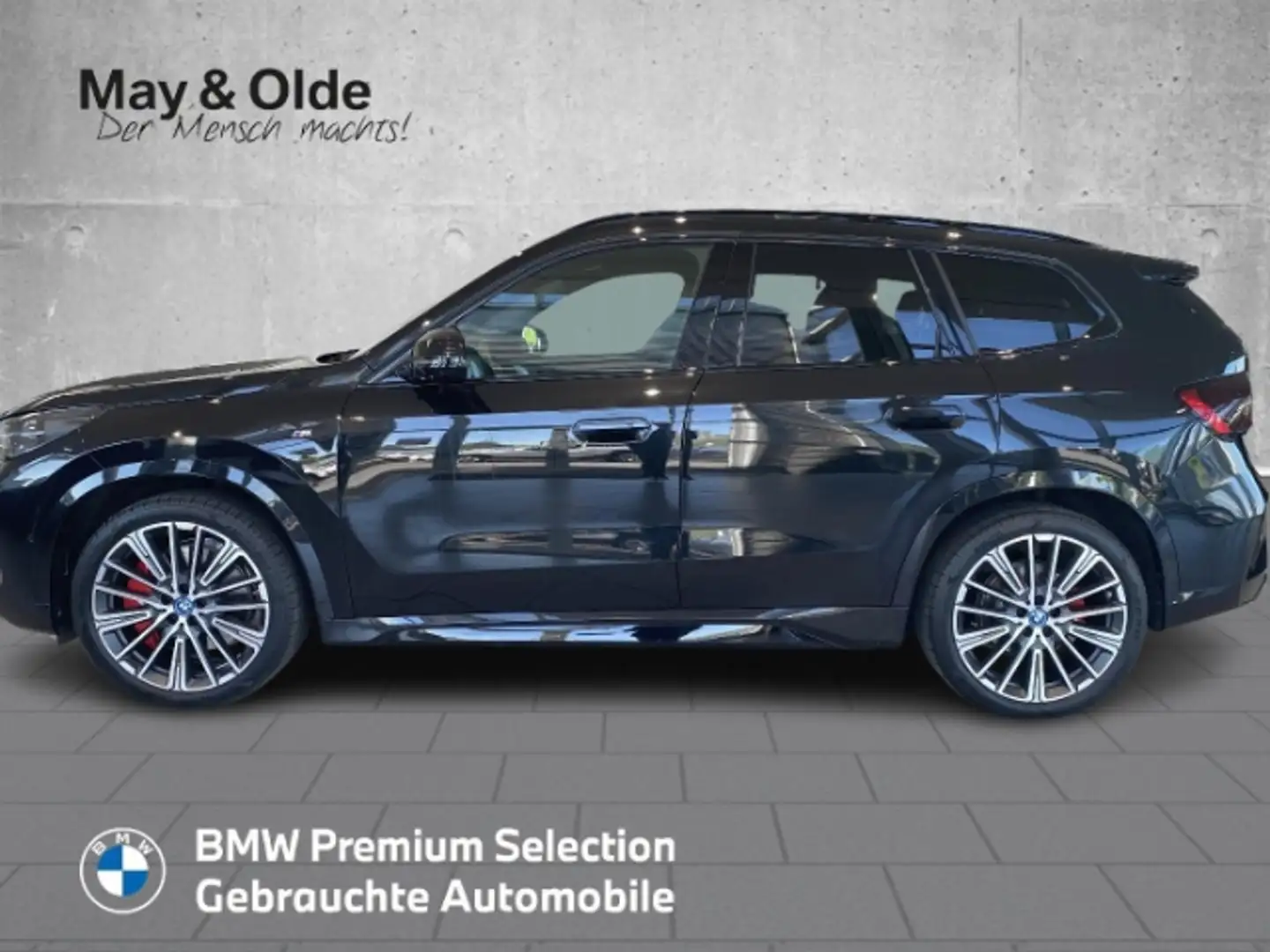 BMW iX1 xDrive 30 M Sport PANO HUD AHK H/K LHZ Memory Noir - 2