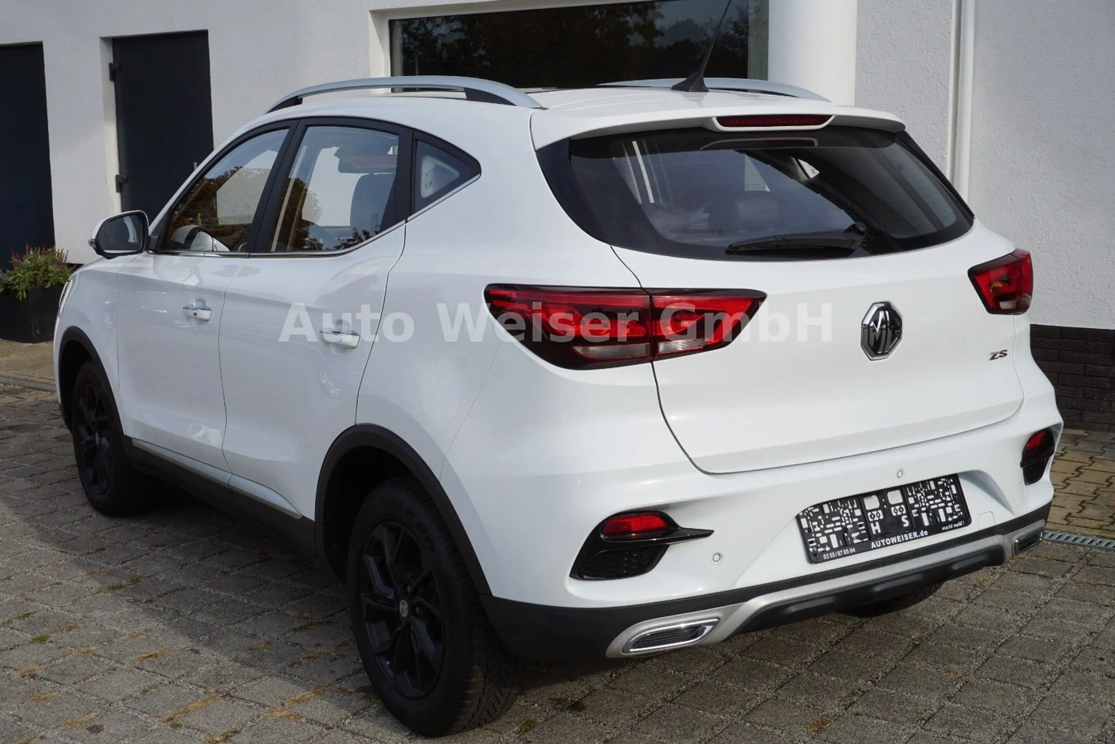 MG ZS Luxury LED Navi 360° Kamera SHZ Pano — photo 7