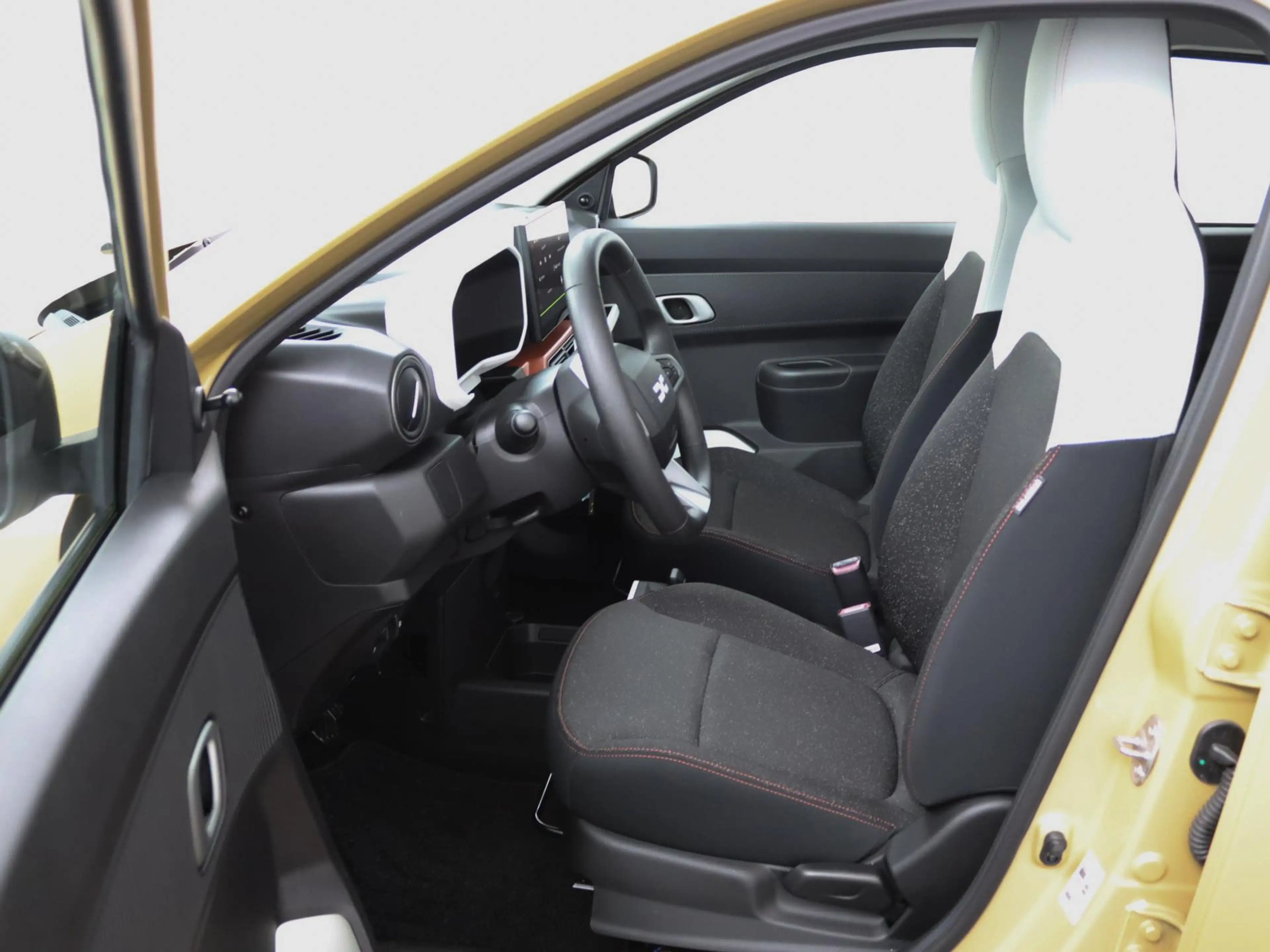 Dacia Spring Expression 65 | Parkeersensoren | Cruise Control | — photo 13