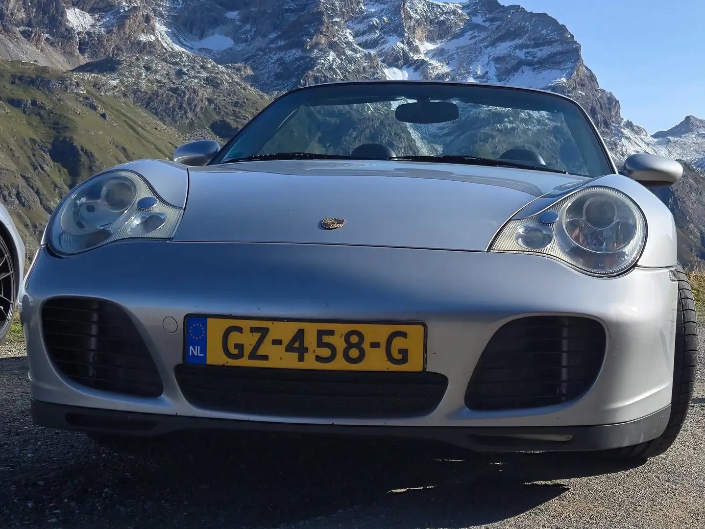 Porsche 996 Cabrio 3.6 Carrera 4S HANDGESCHAKELD Zilver - 1