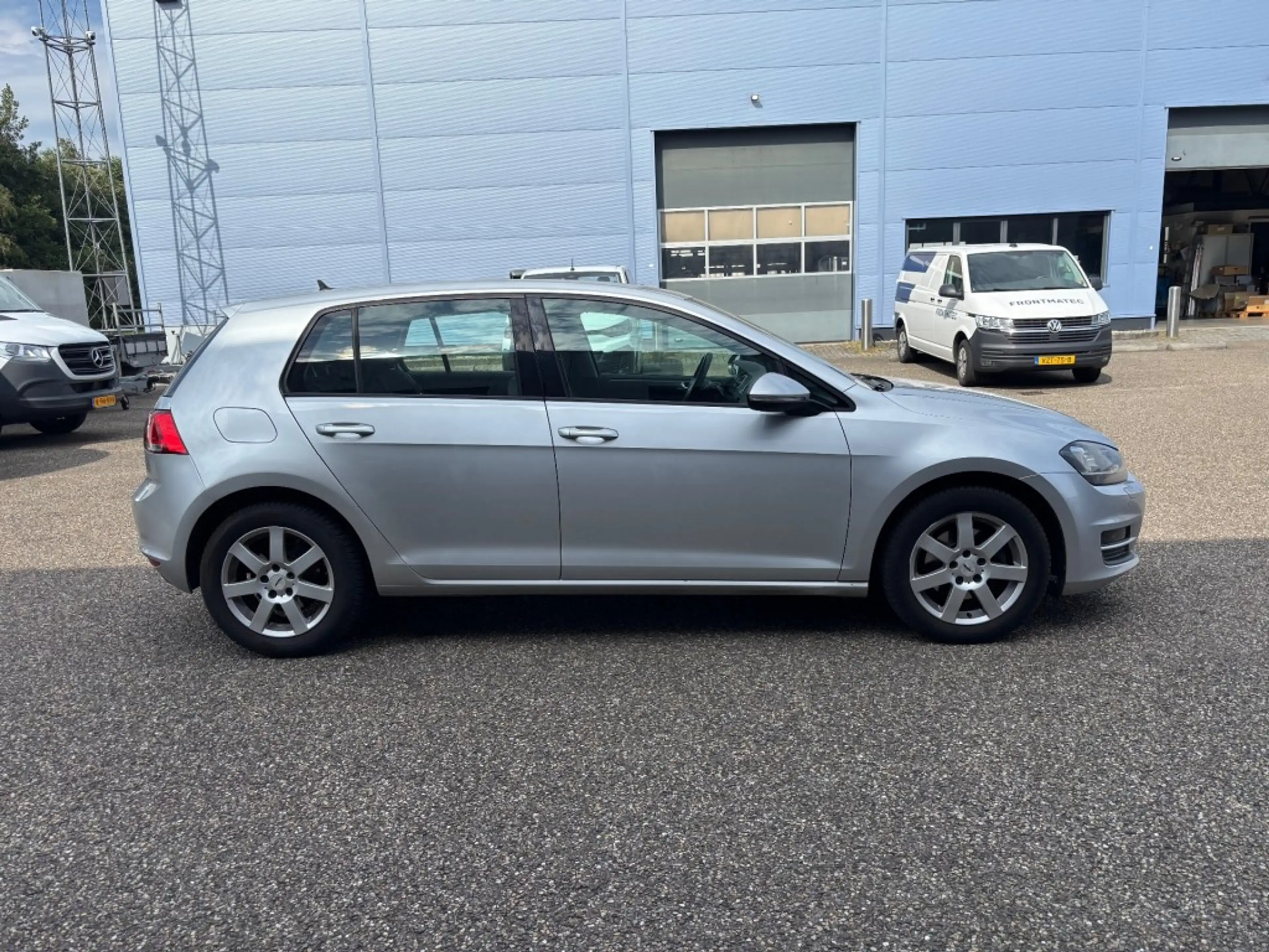 Volkswagen Golf GTD 1.6 TDI 105PK 5-Deurs Metallic — photo 4