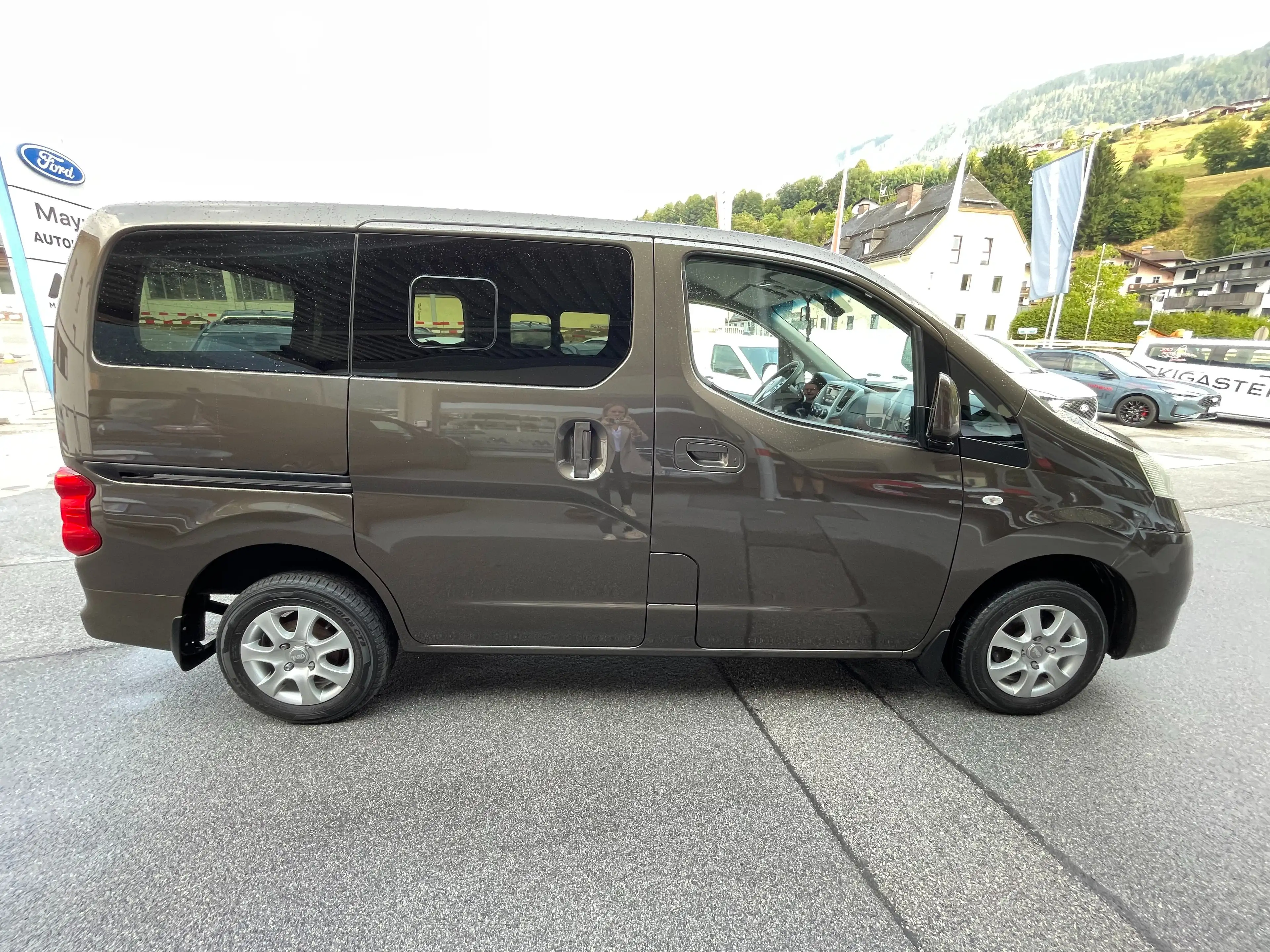 Nissan Evalia Evalia Tekna — photo 5