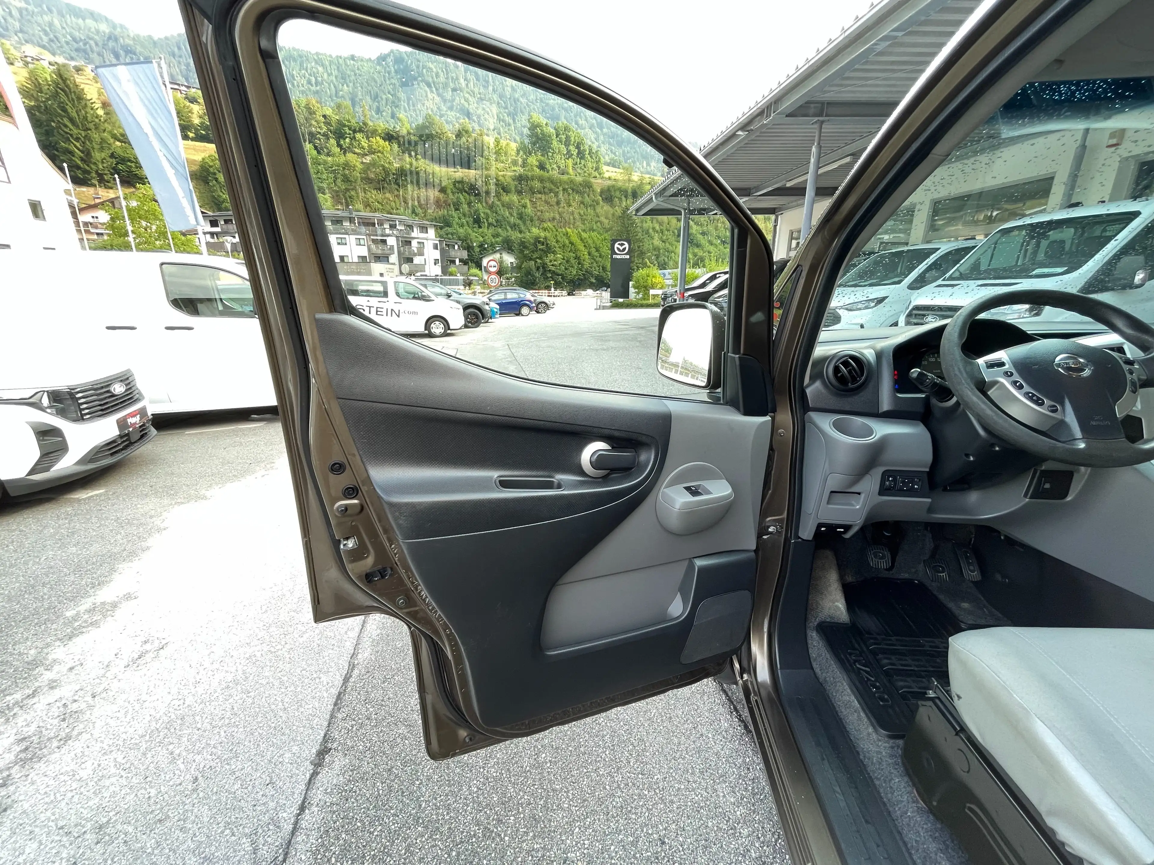 Nissan Evalia Evalia Tekna — photo 8