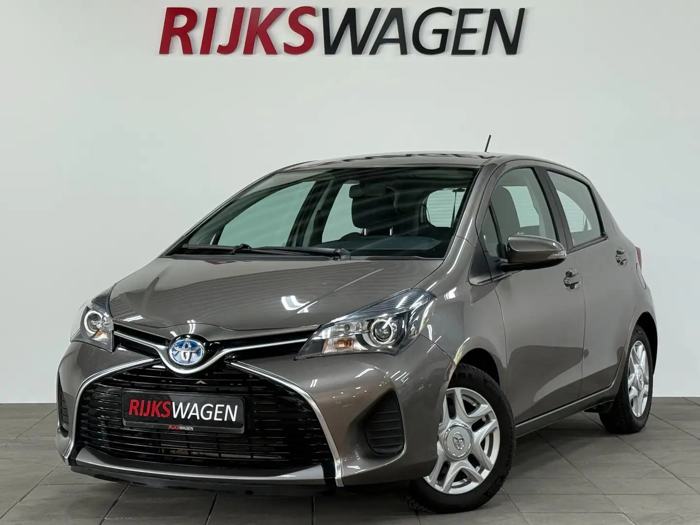 Toyota Yaris 1.5 Hybrid Executive Camera/Clima/Navi Argent - 1