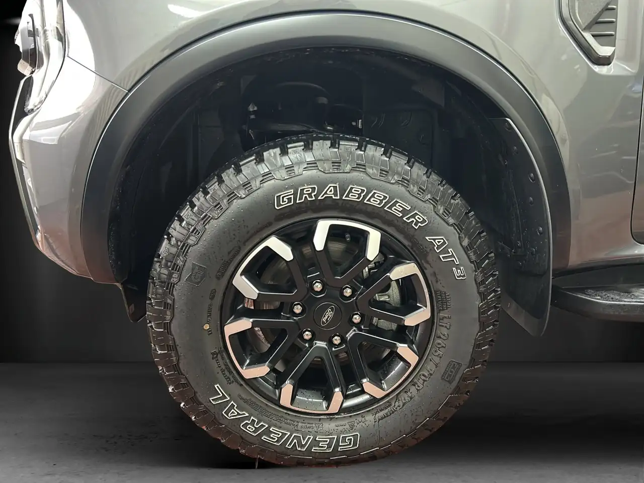 Ford Ranger DoKa Wildtrak X Kom. Pak. Laderaum Roll. 15