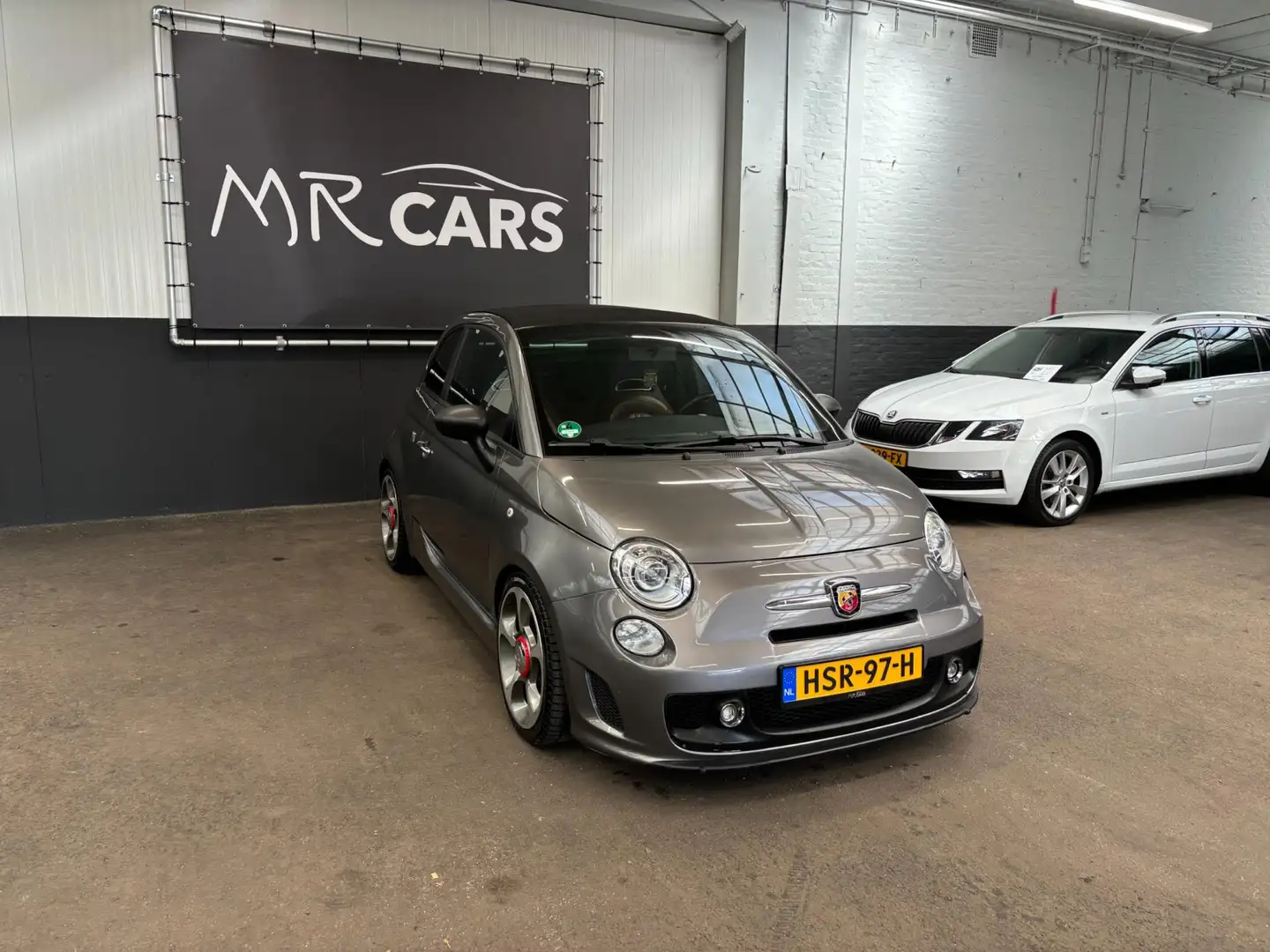 Fiat 500 Abarth Cabrio automaat Grijs - 2