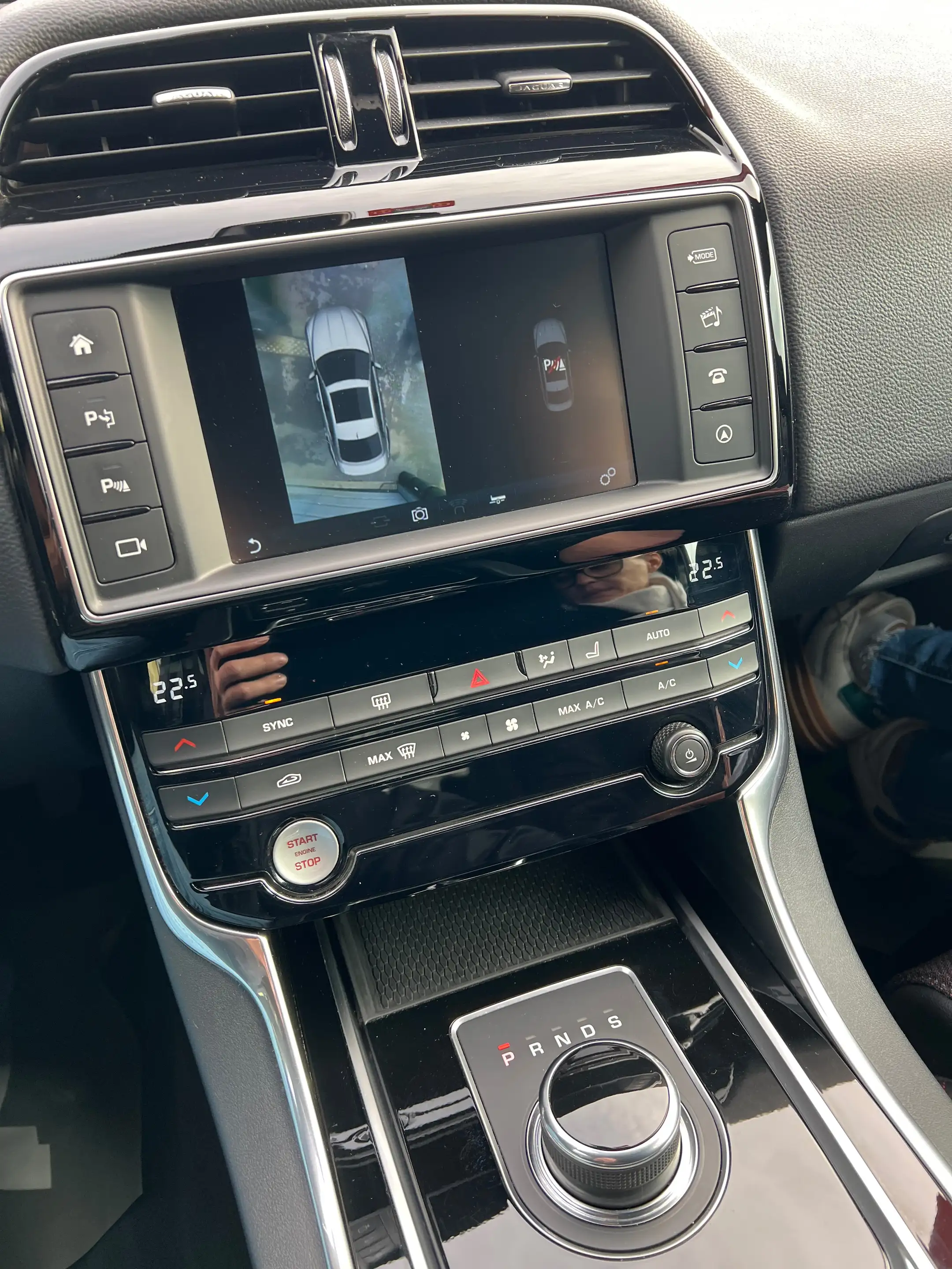 Jaguar XE 20D*R-Sport*360°Kamera*Keyless*Head-up*AHK*ACC* — photo 10