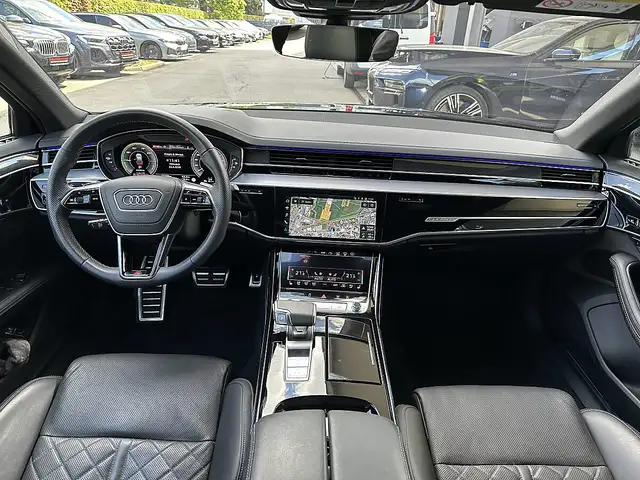 Audi A8 60 TFSI e PHEV quattro Ansicht 16