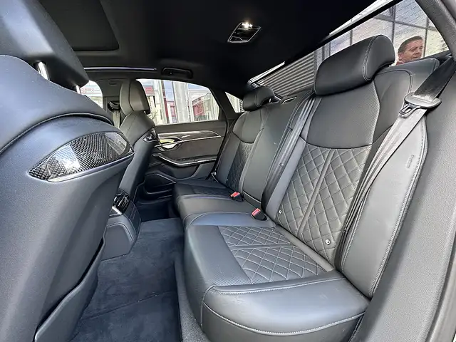 Audi A8 60 TFSI e PHEV quattro Ansicht 13