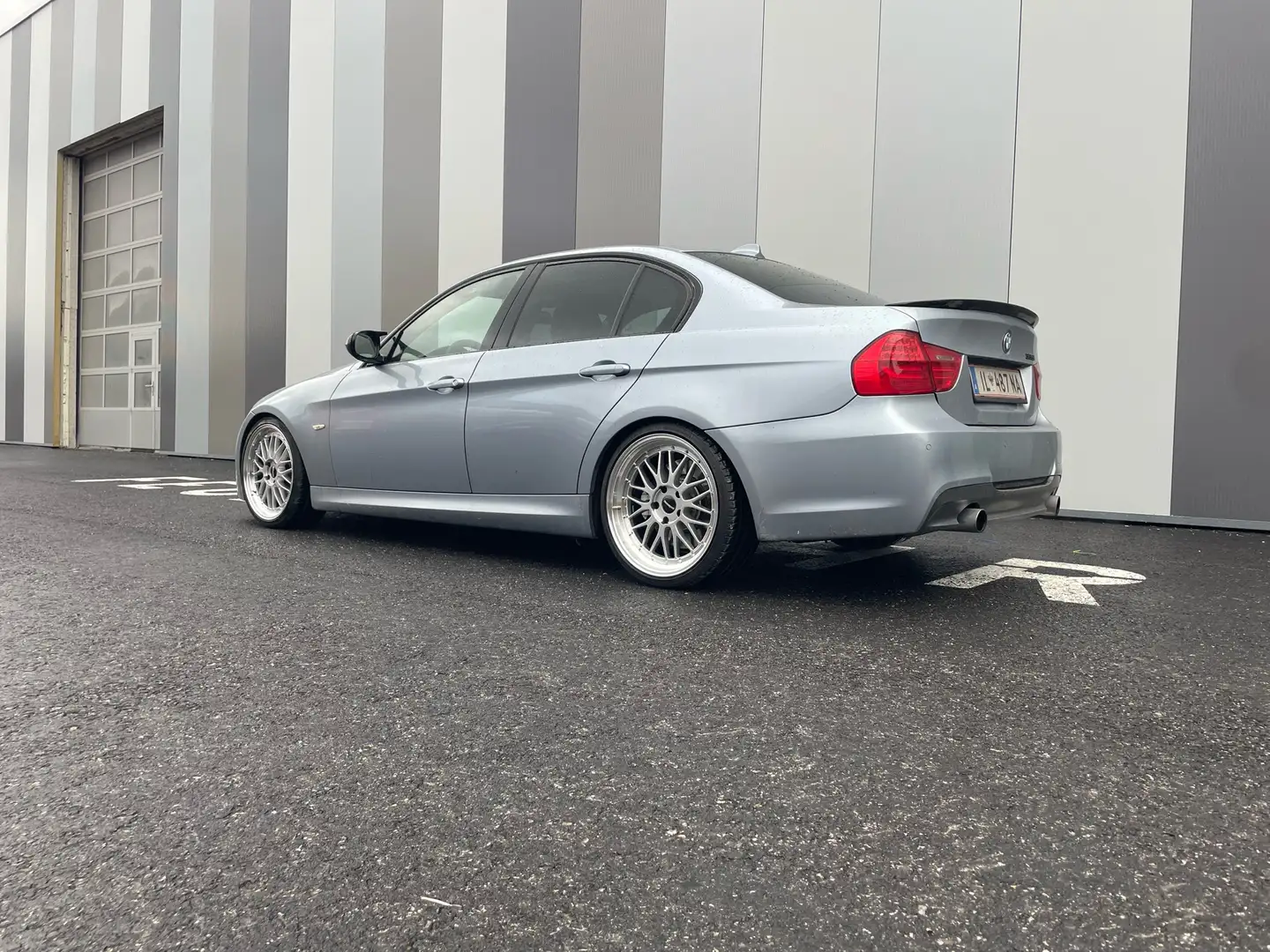 BMW 335 335i Blauw - 2