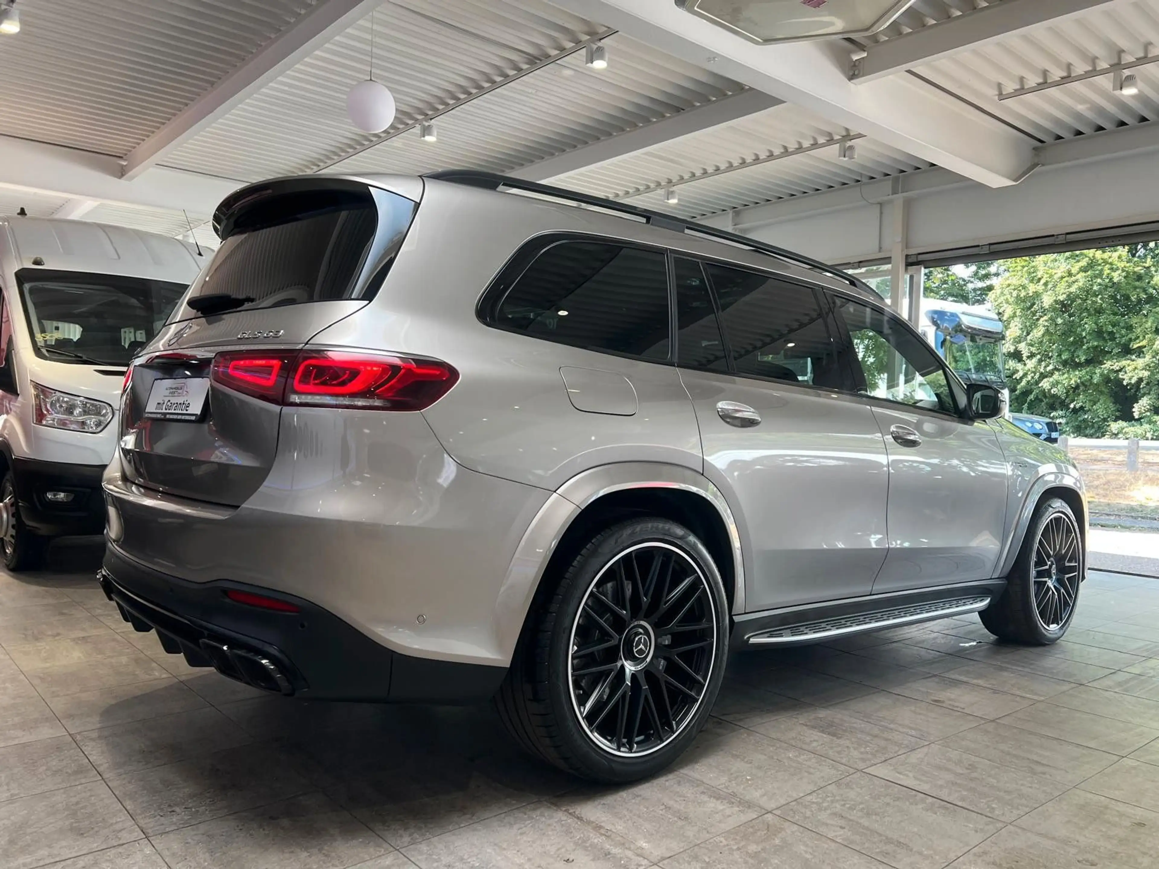 Mercedes-Benz GLS 63 AMG AMG 4Matic+ *Exclusive Edition*7-Sitzer* — photo 5