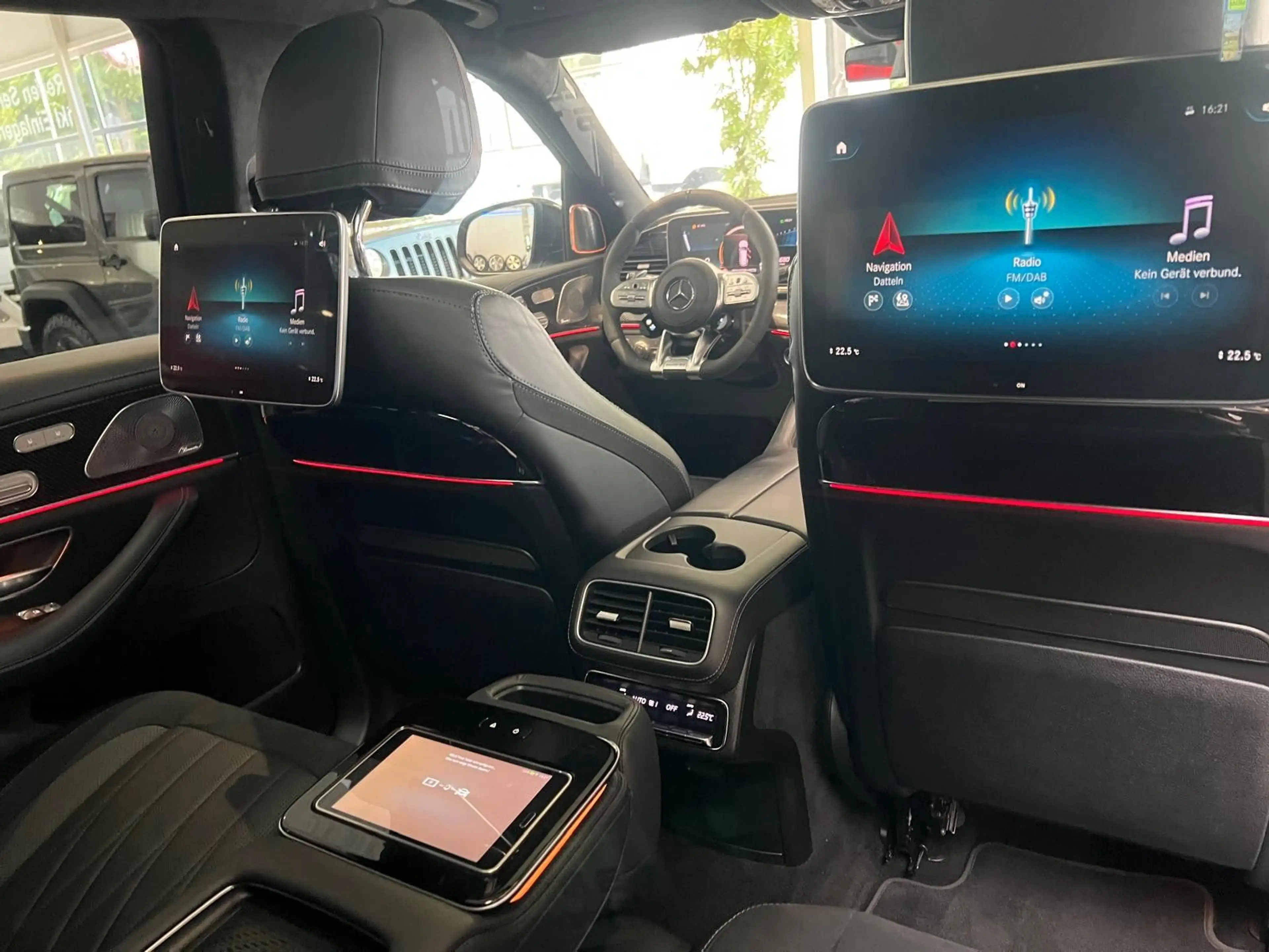 Mercedes-Benz GLS 63 AMG AMG 4Matic+ *Exclusive Edition*7-Sitzer* — photo 11