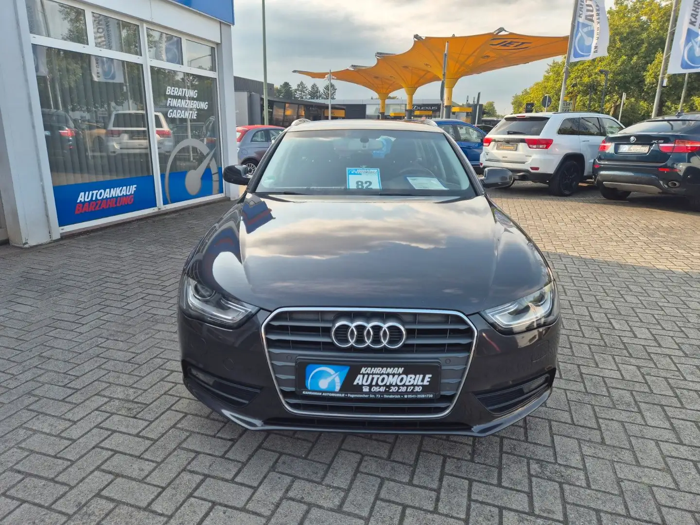 Audi A4 Avant Ambiente Grau - 2