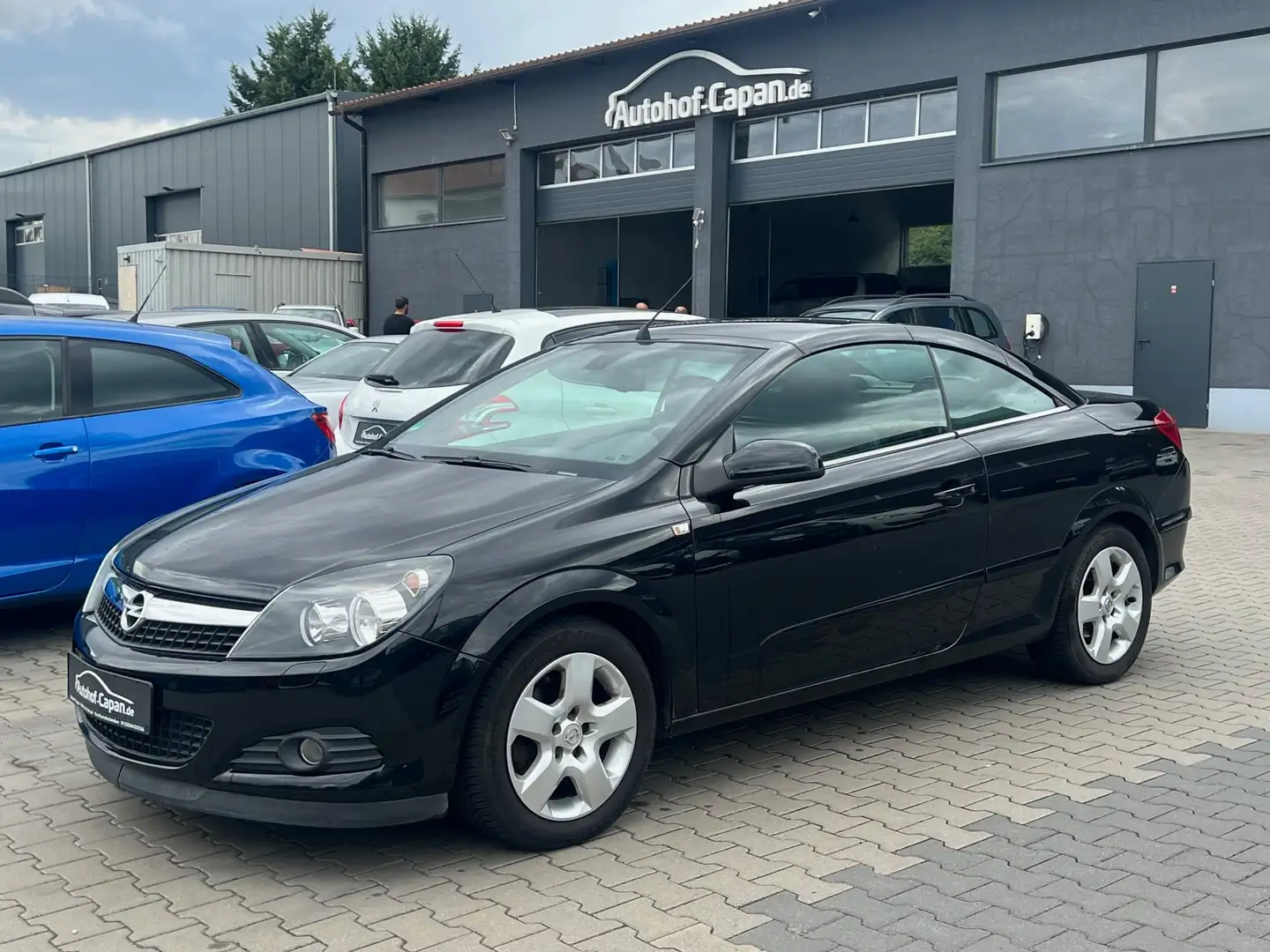 Opel Astra Twin Top 1.6 Edition/2.Ha/Klima/Cabrio/ZV/Gepflegt Negro - 1
