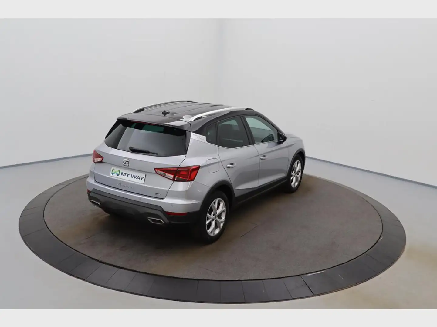 SEAT Arona FR 1.0 TSI 95 PK 5v Grijs - 2