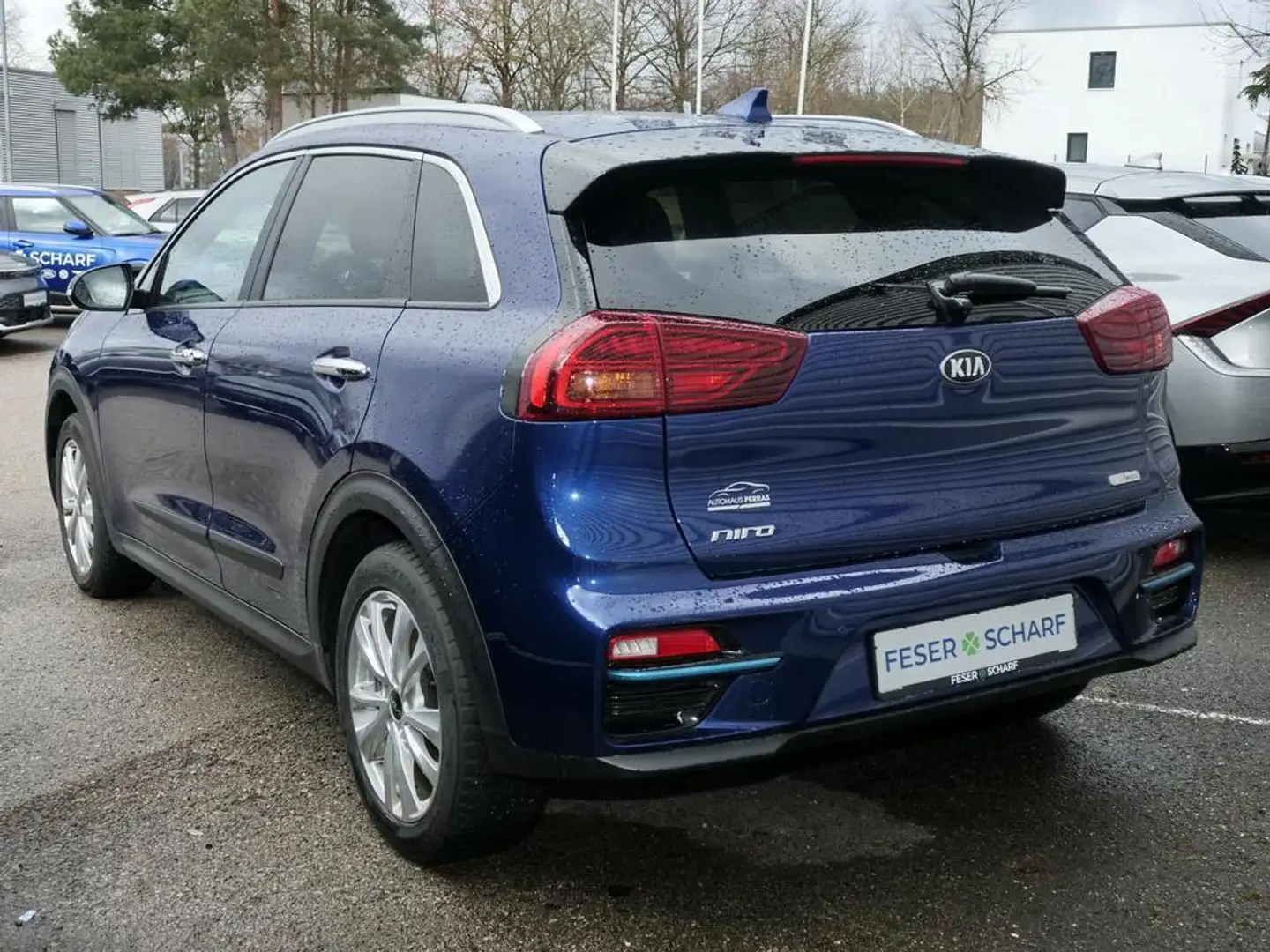 Kia Niro EV SPIRIT 3PHASEN LEDER 8-fach-bereift Blau - 2