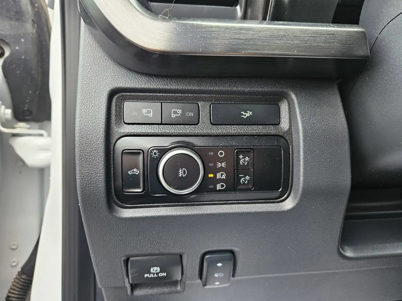 Ford F 350 снимка Ford F 350