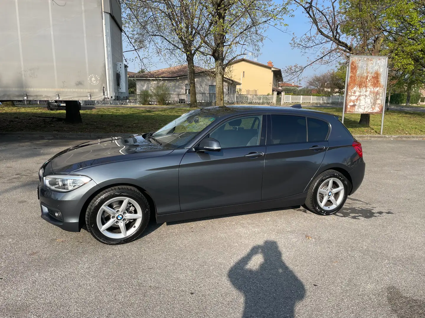 BMW 116 Serie 1 F/20-21 2015116d Business 5p auto Grigio - 2