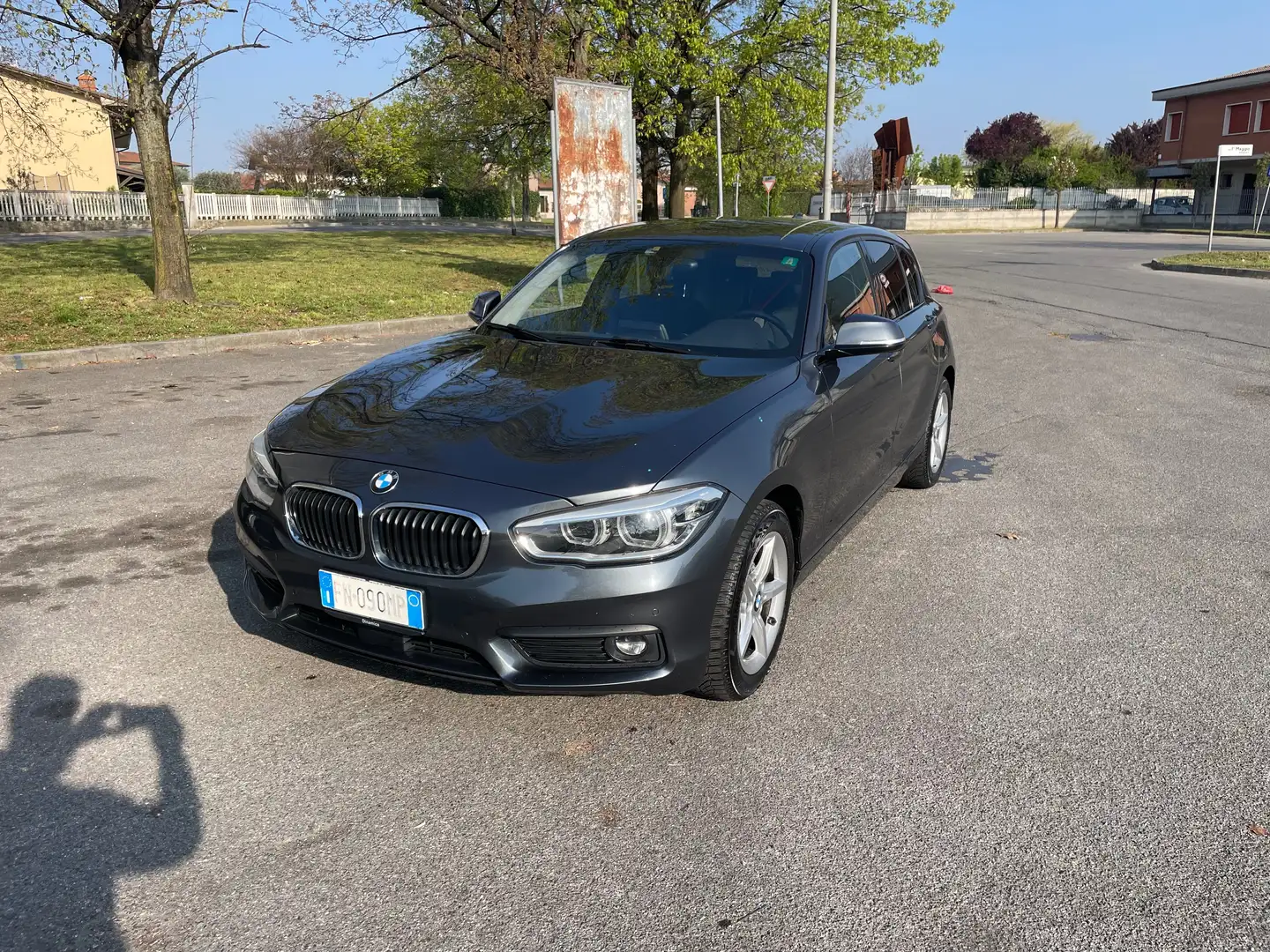 BMW 116 Serie 1 F/20-21 2015116d Business 5p auto Grigio - 1