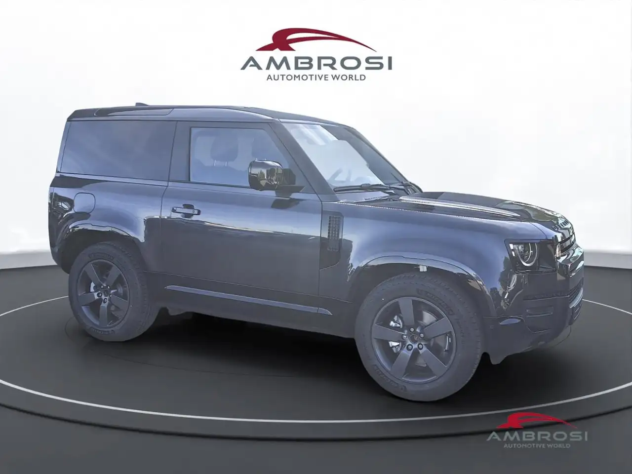 Land Rover Defender 2026
