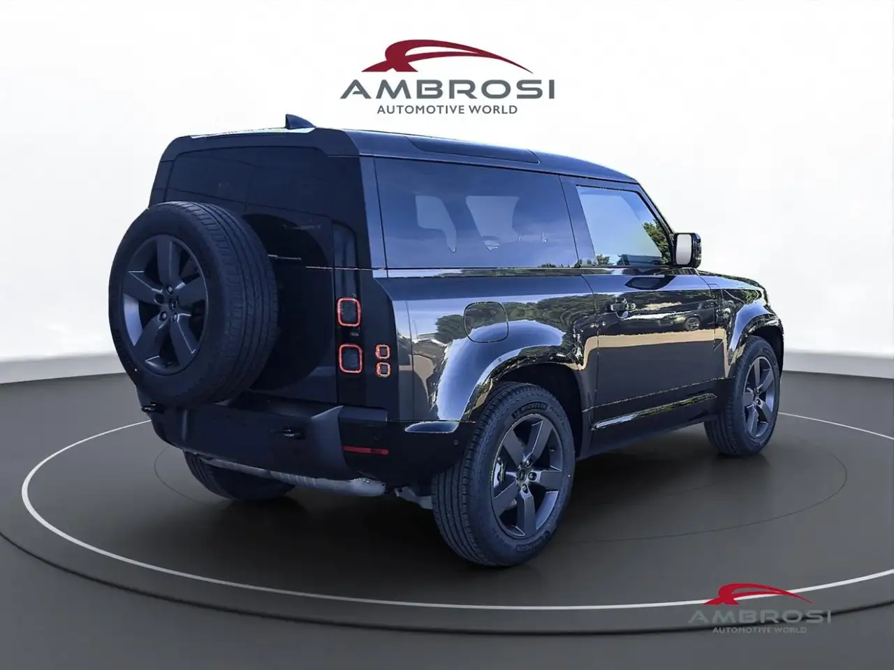Land Rover Defender 2026