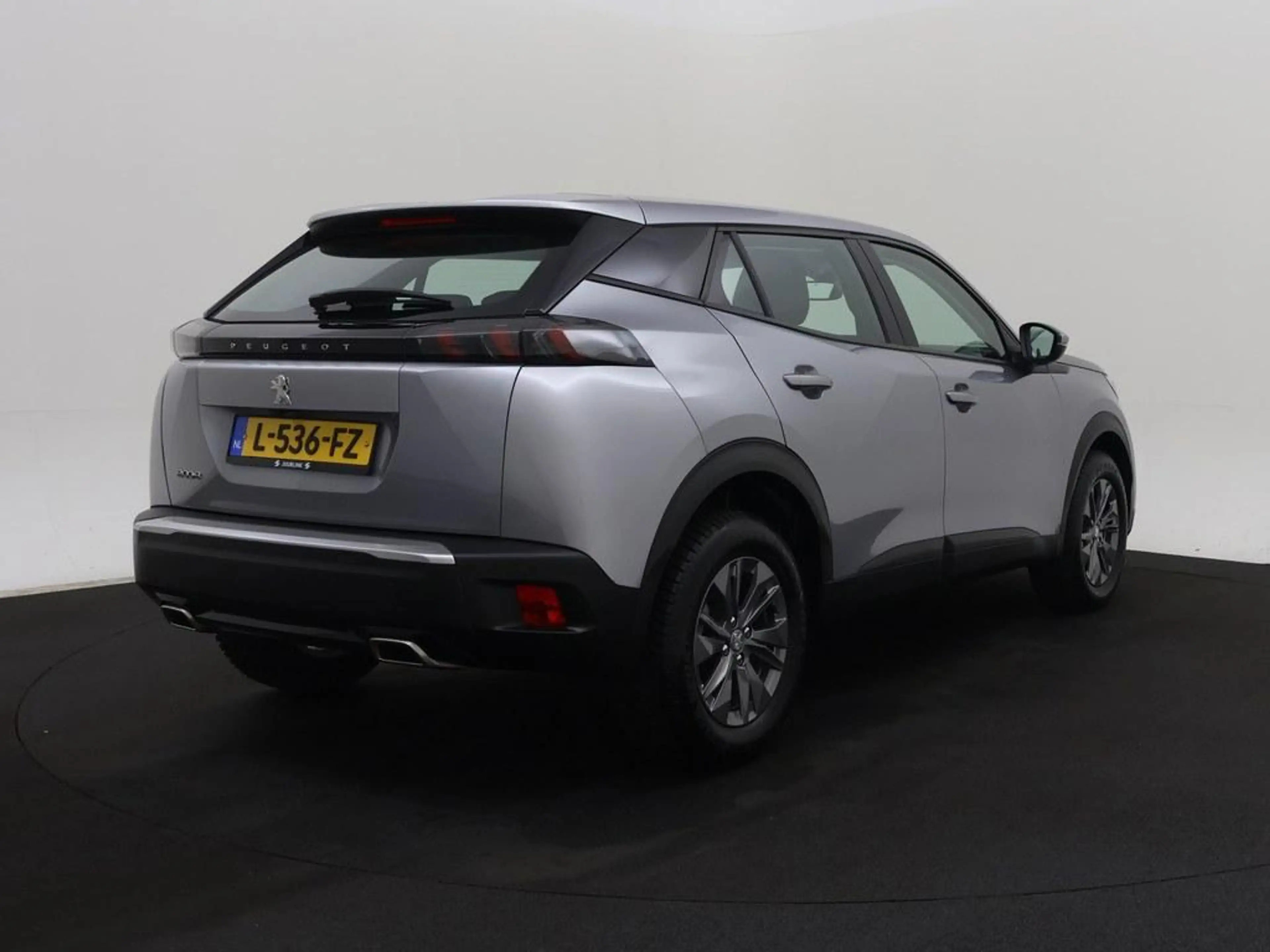 Peugeot 2008 1.2T 130pk Active Pack Nav/Camera/Ecc/Carplay — photo 2