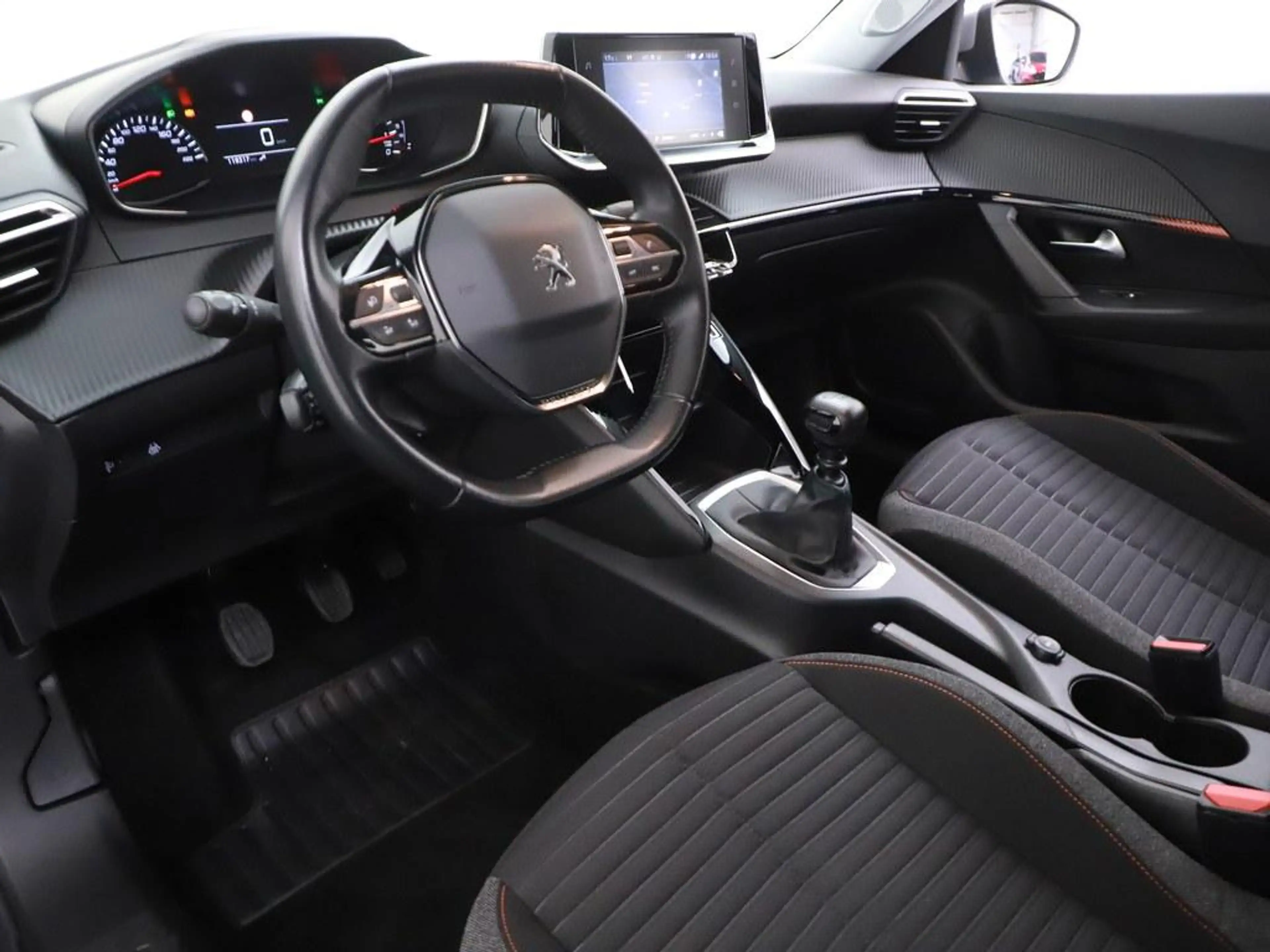 Peugeot 2008 1.2T 130pk Active Pack Nav/Camera/Ecc/Carplay — photo 3