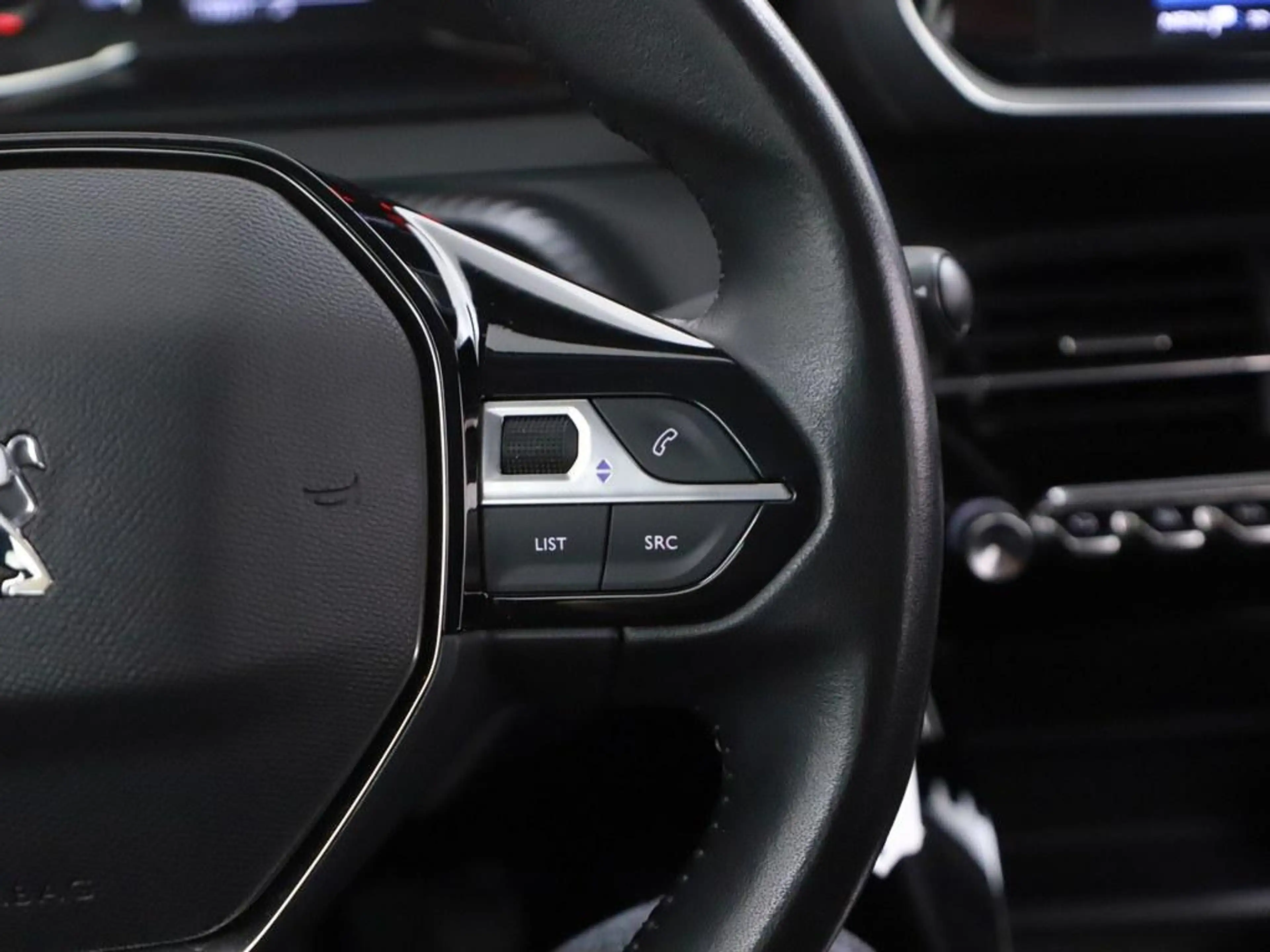 Peugeot 2008 1.2T 130pk Active Pack Nav/Camera/Ecc/Carplay — photo 9