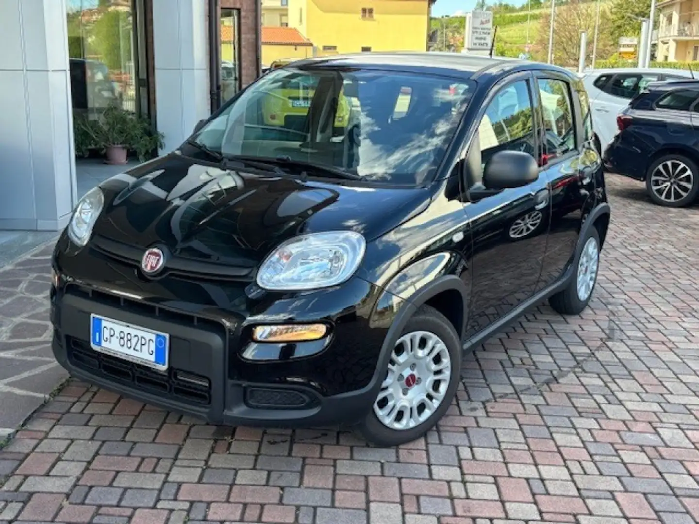Fiat Panda 1.0 FireFly S&S Hybrid Noir - 1