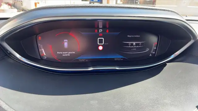 Peugeot 3008 view 12