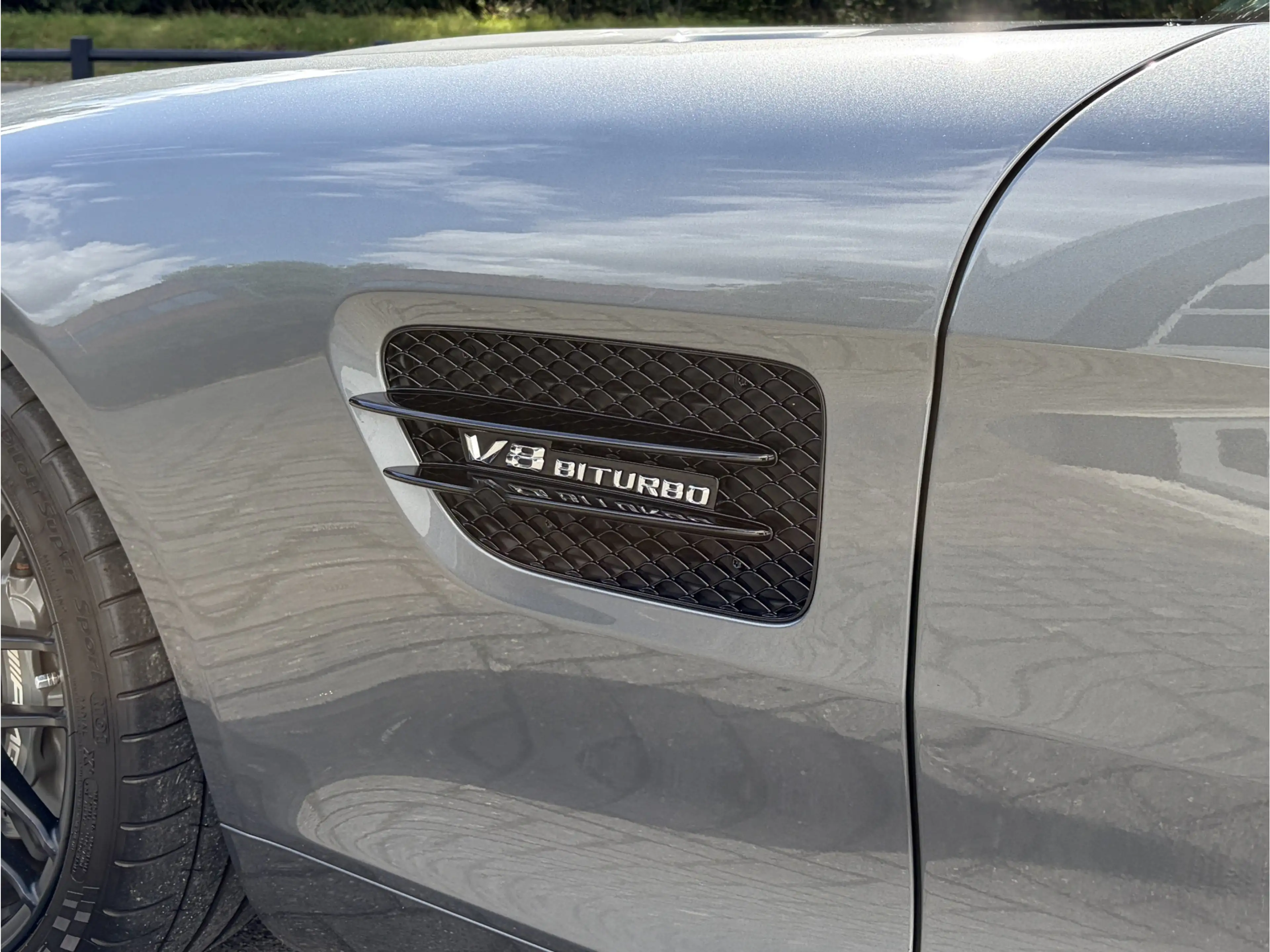 Mercedes-Benz AMG GT 4.0 Panoramadak — photo 8